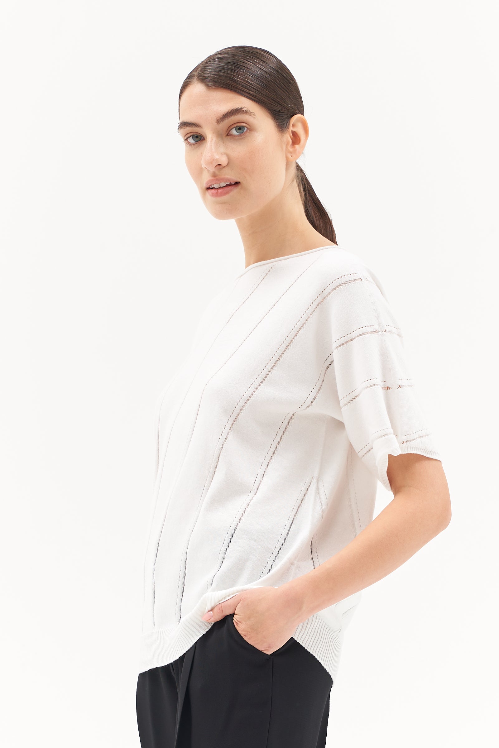 SHORT SLEEVE KNITED TOP WHITE