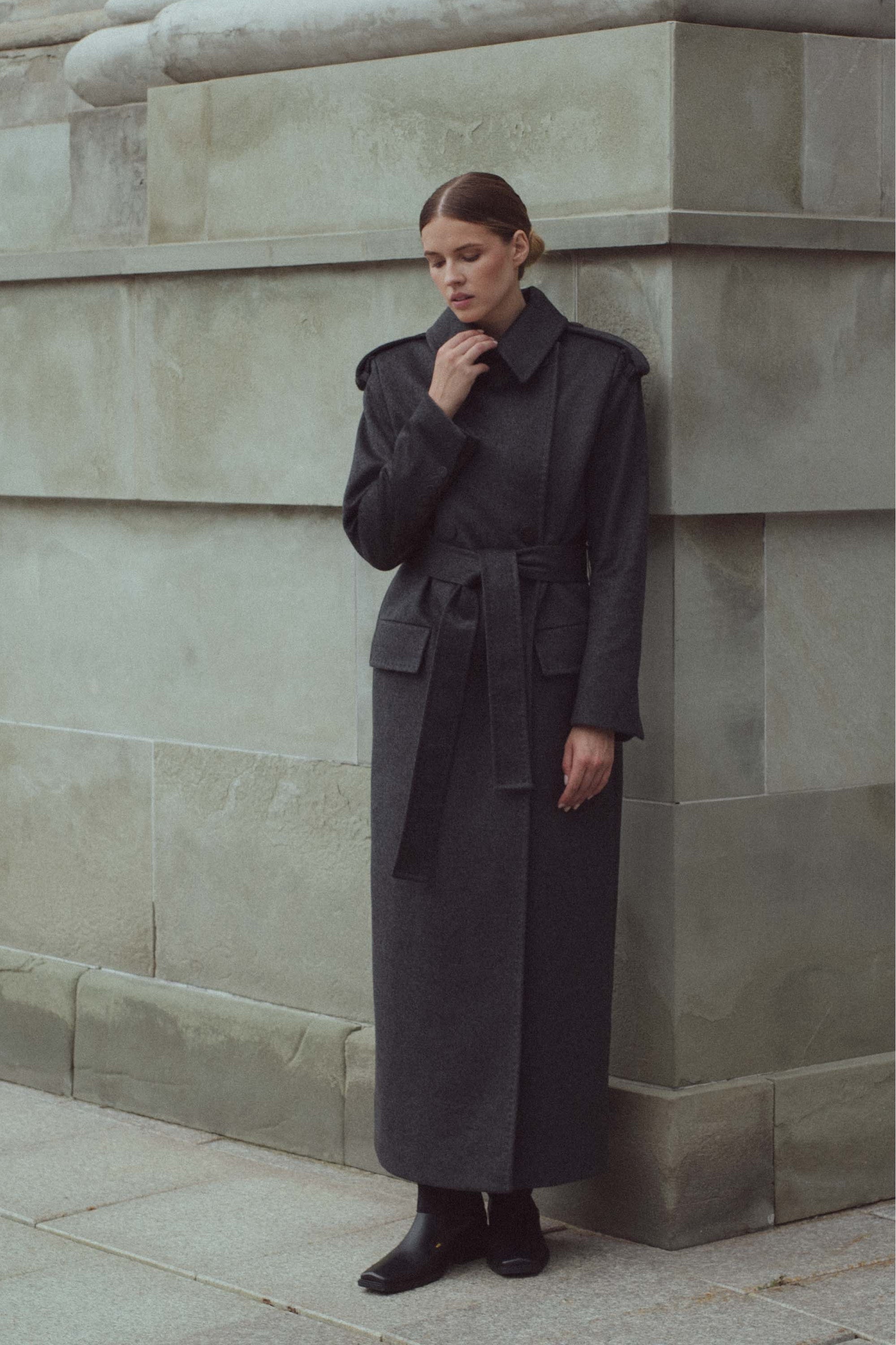 BELTED LONG WOODBLEND COAT IN GREY