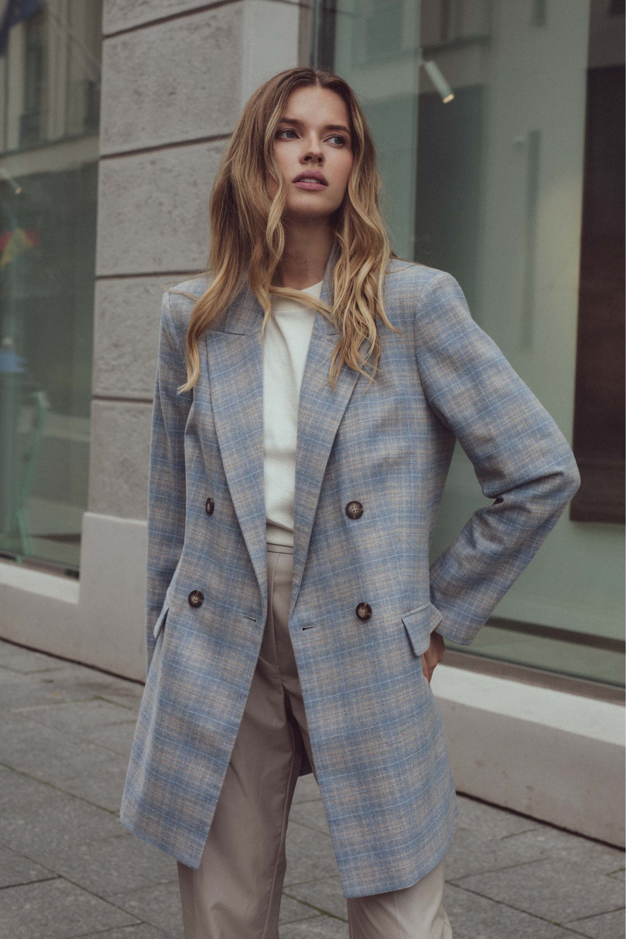 SKY BLUE DOUBLE-BRESTED JACKET IN CHECKS