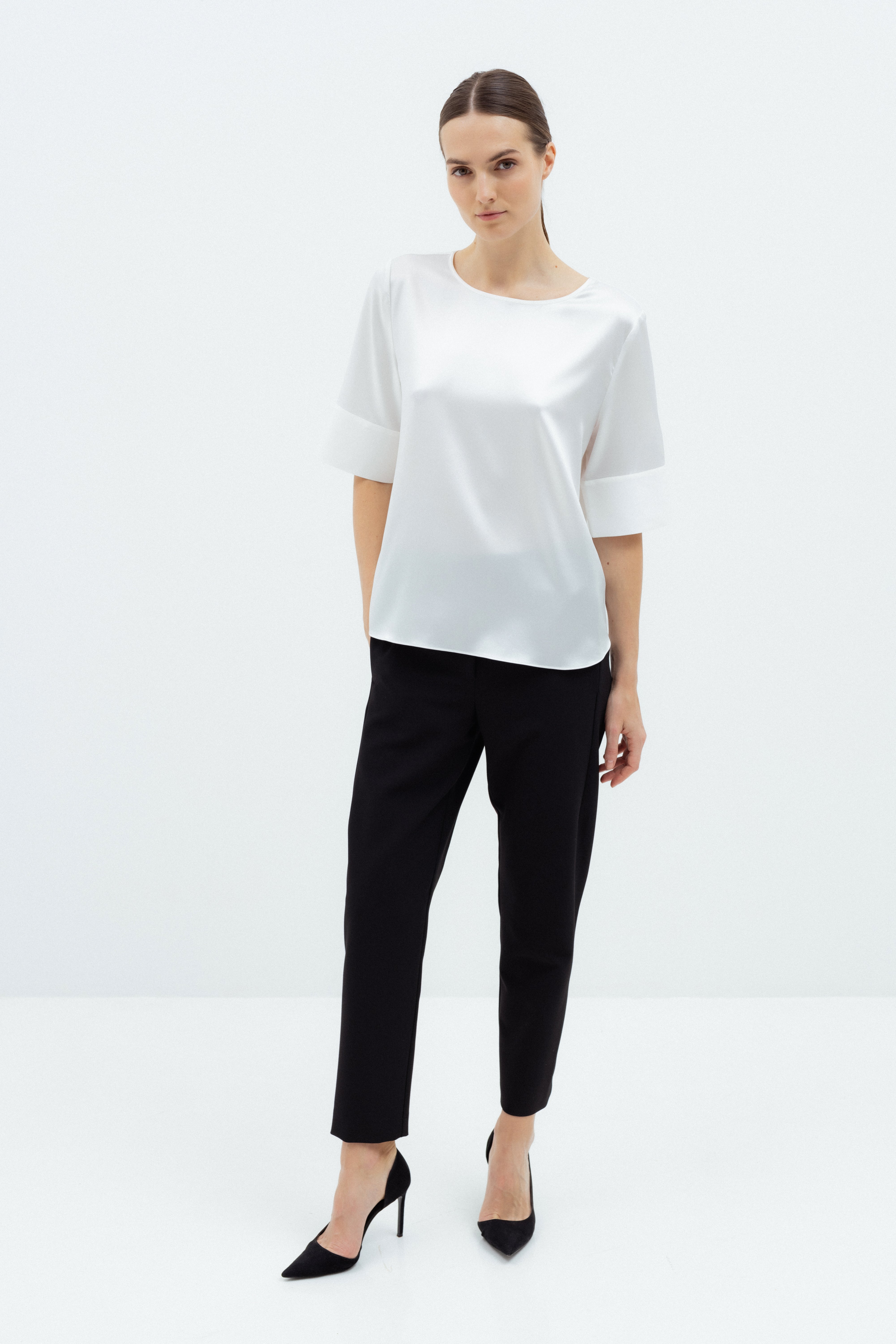 WHITE SILK BLOUSE