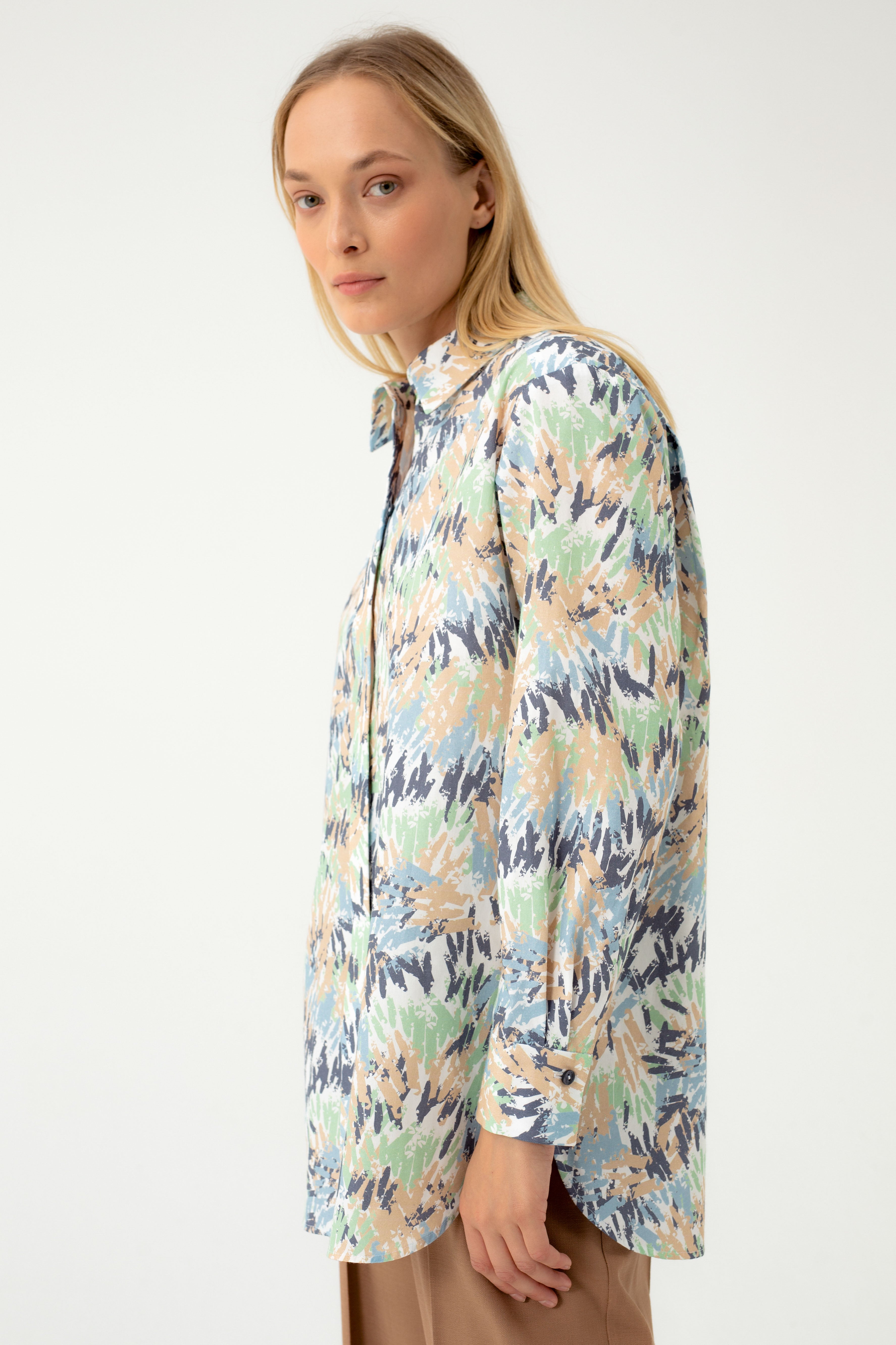 ABSTRACT PRINT LOOSE FIT SHIRTS