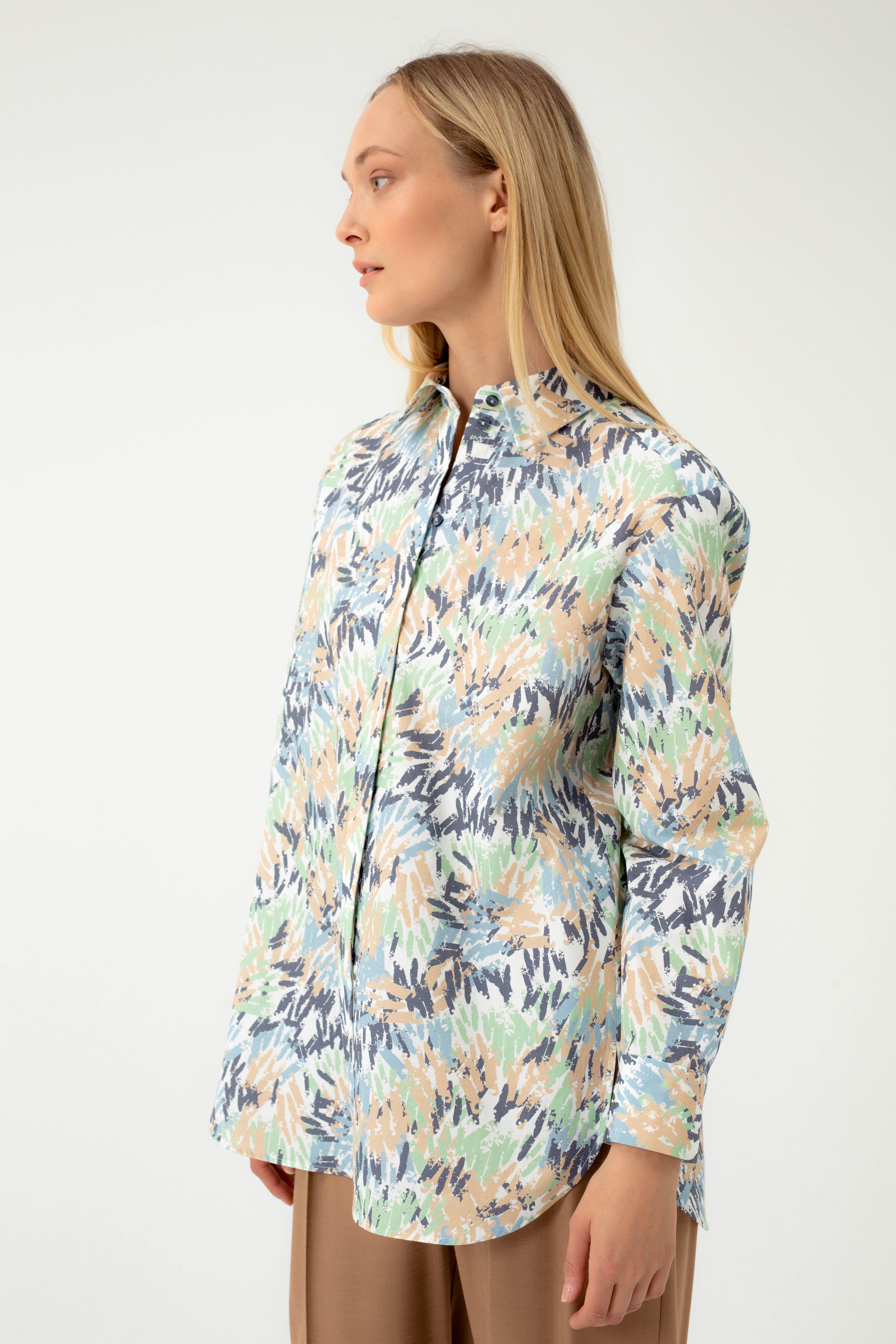 ABSTRACT PRINT LOOSE FIT SHIRTS