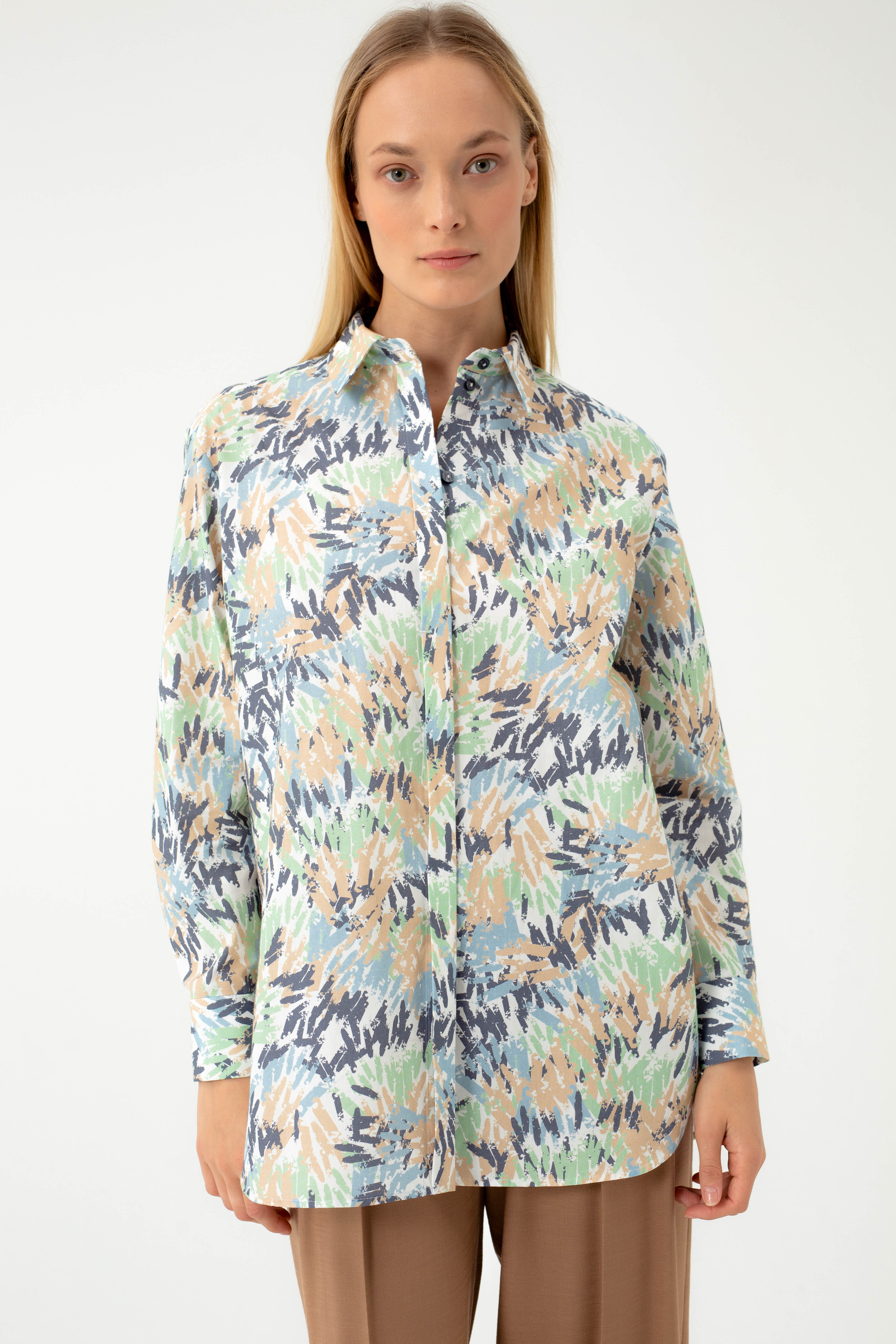 ABSTRACT PRINT LOOSE FIT SHIRTS