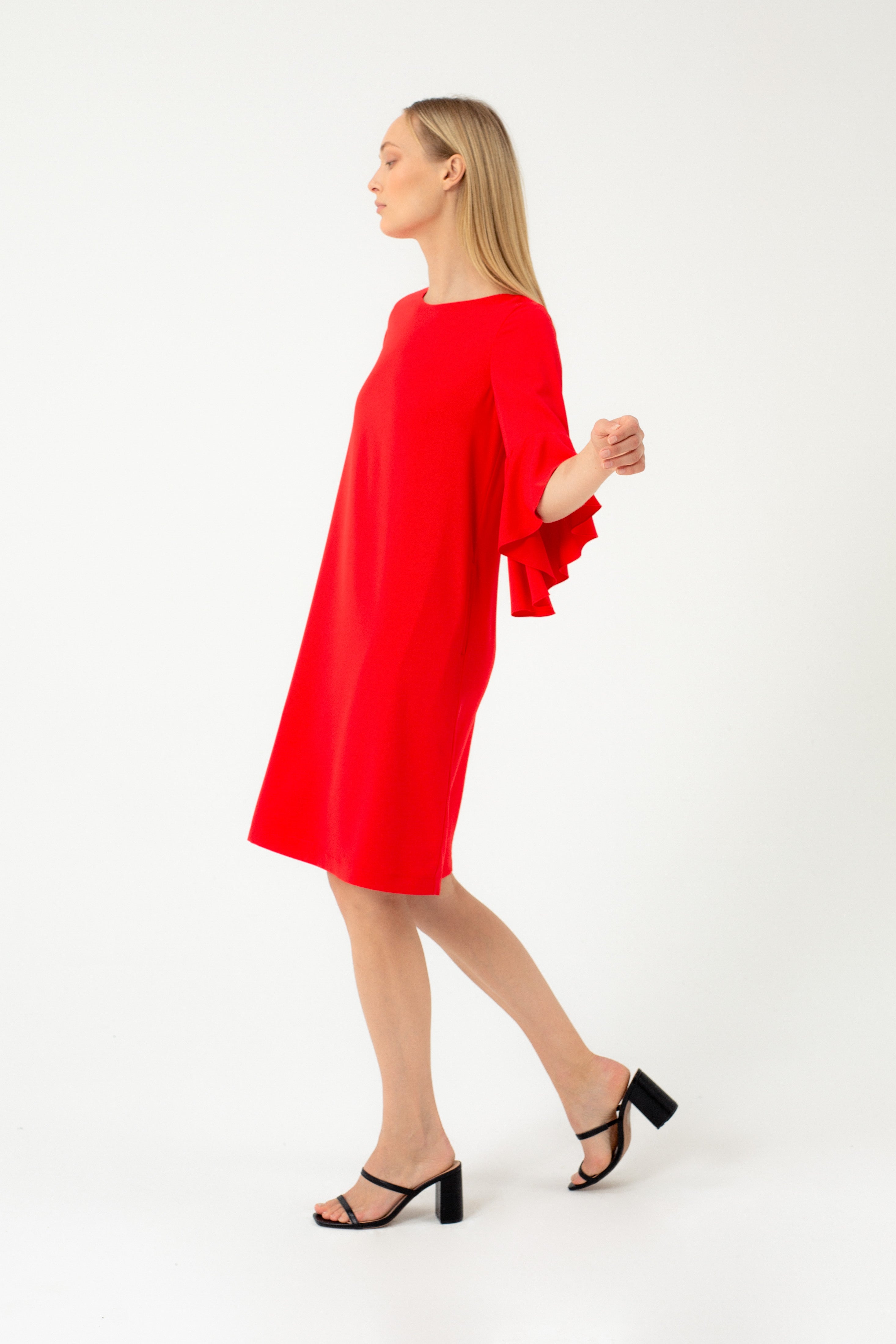 RED DRESS WITH RUFFLES ON THE SLEEVES