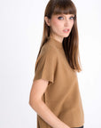 CAMEL SHORT SLEEVE KNITTED SWEATER