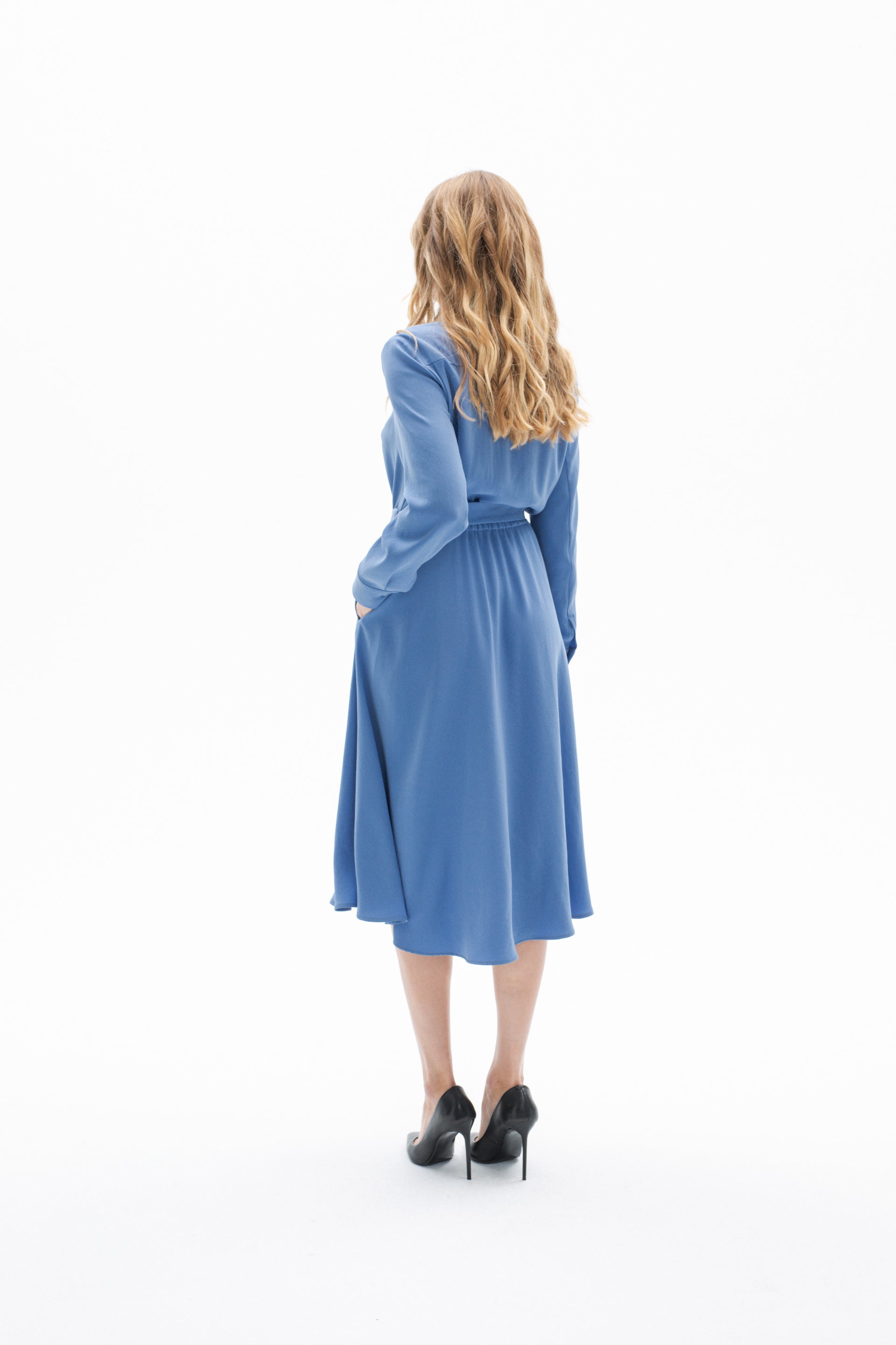 LONG SLEEVE BLUE DRESS WITH BELT