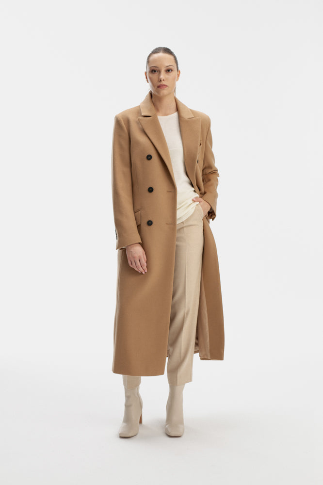 CLASSY CAMEL COAT