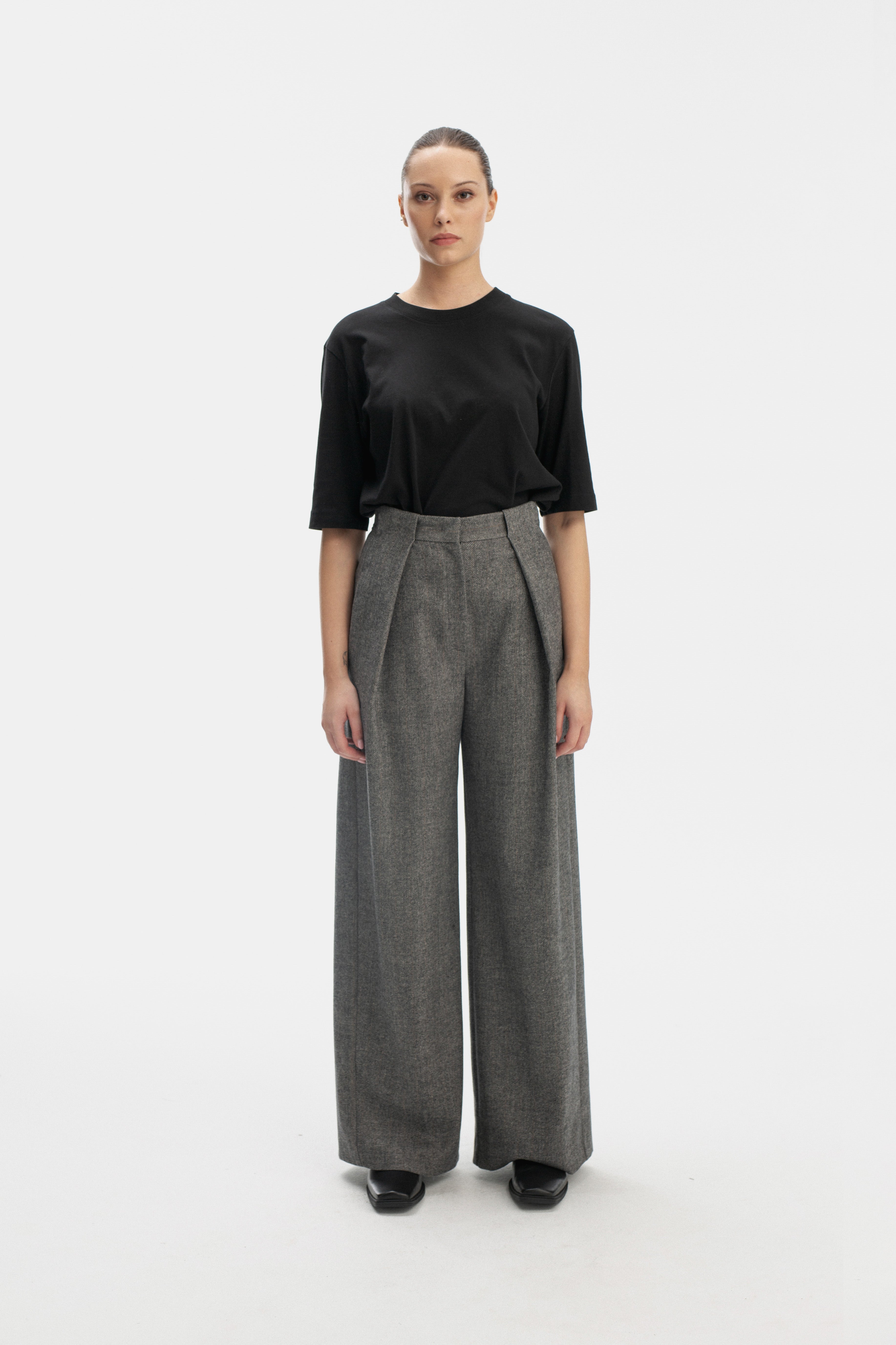 WIDE LEG GREY TROUSERS