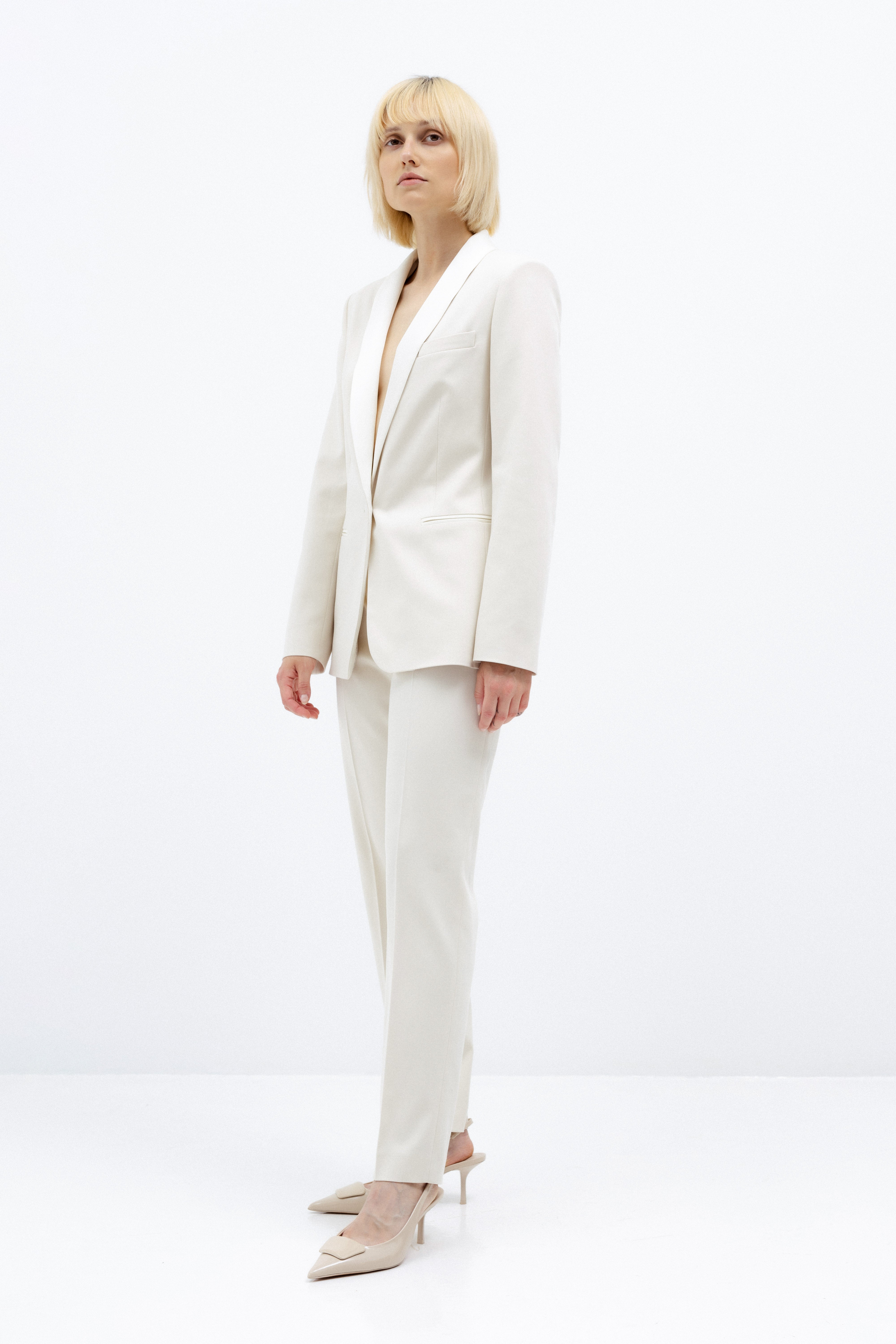 SINGLE-BREASTED MILK JACKET