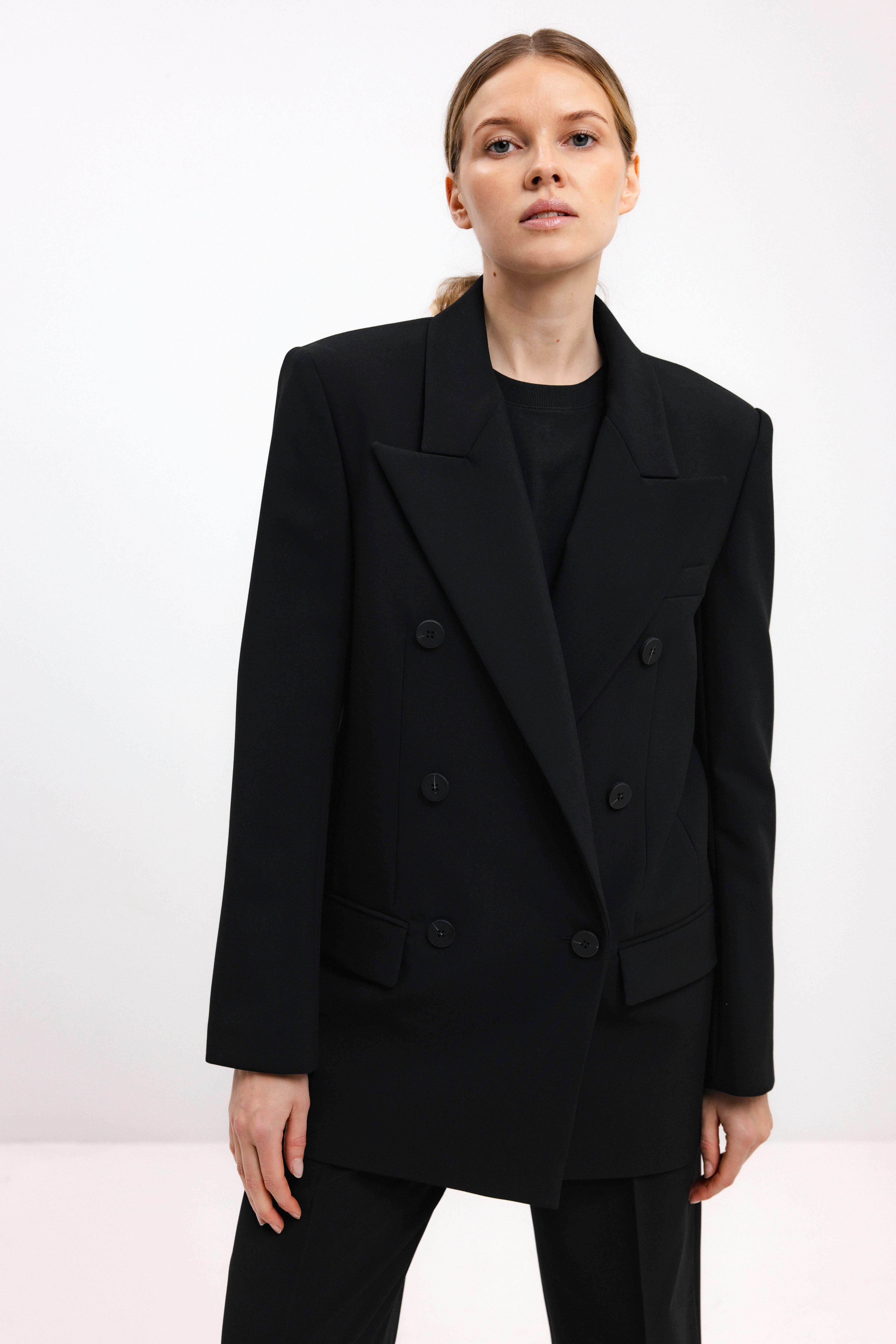 DOUBLE-BREASTED BLACK BLAZER