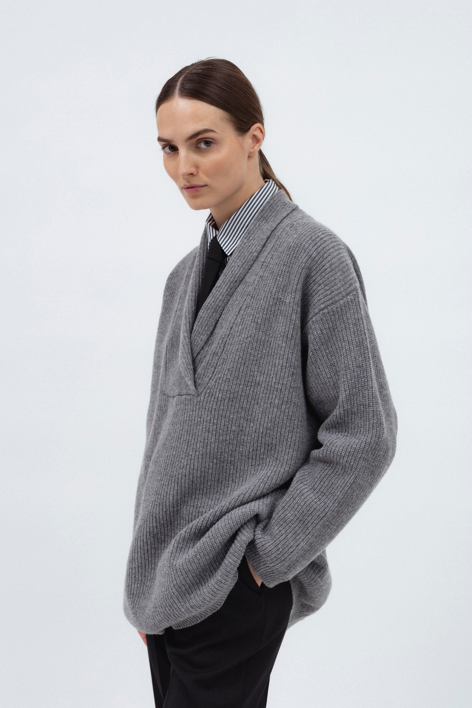 GREY MERINO WOOL SWEATER
