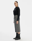 STRAIGHT SILHOUETTE GREY MIDI SKIRT