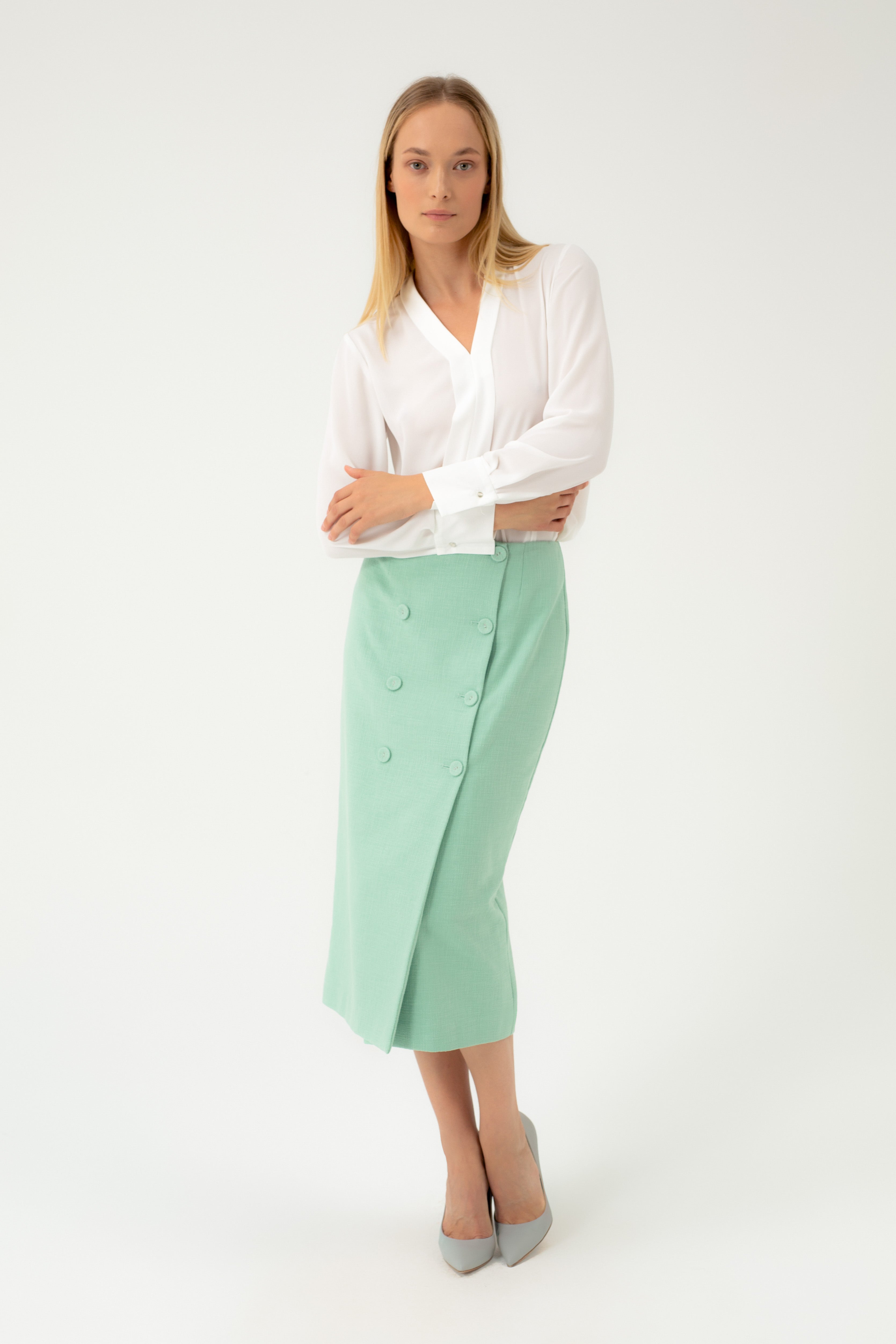 STRAIGHT SILHOUETTE MINT MIDI SKIRT