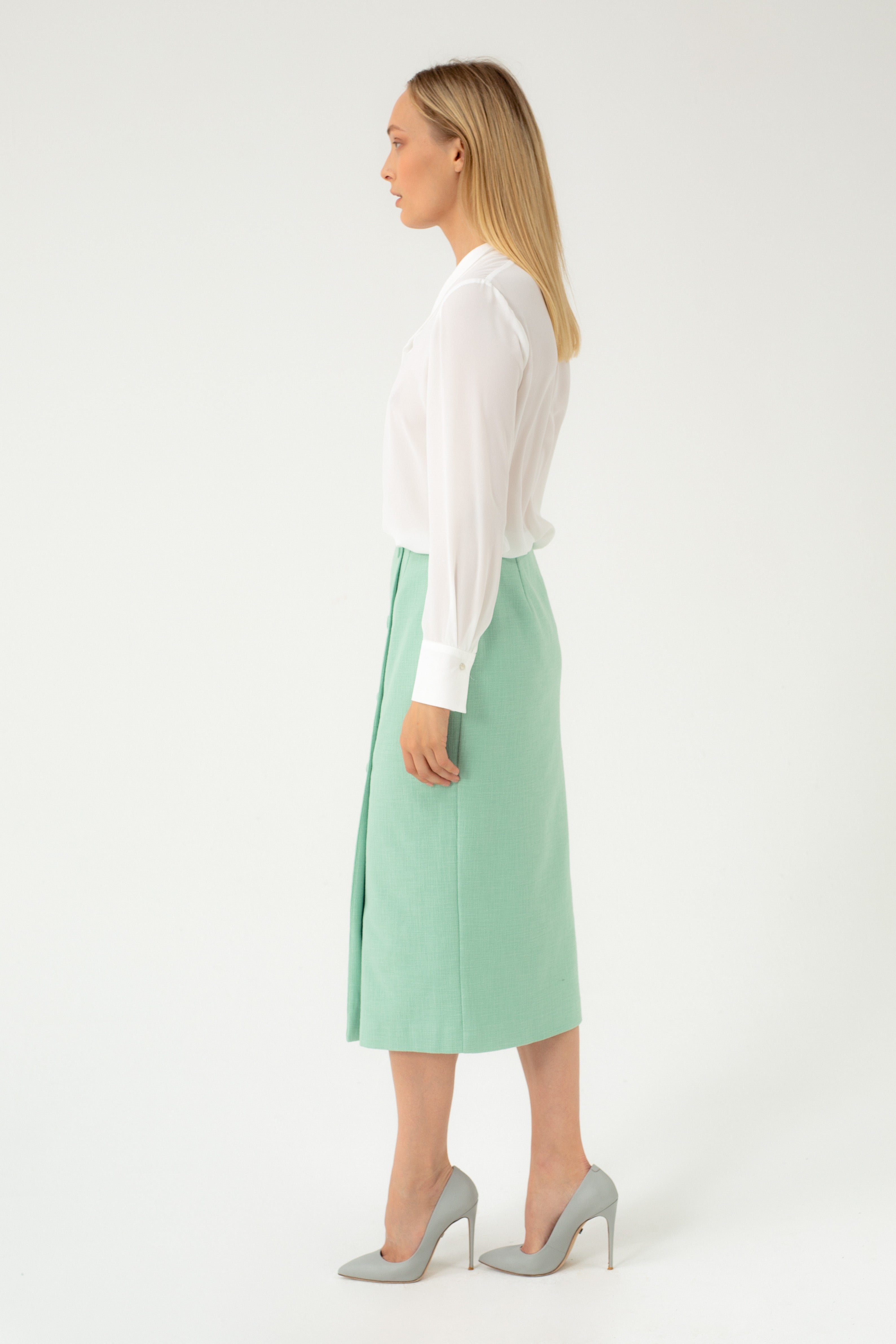 STRAIGHT SILHOUETTE MINT MIDI SKIRT