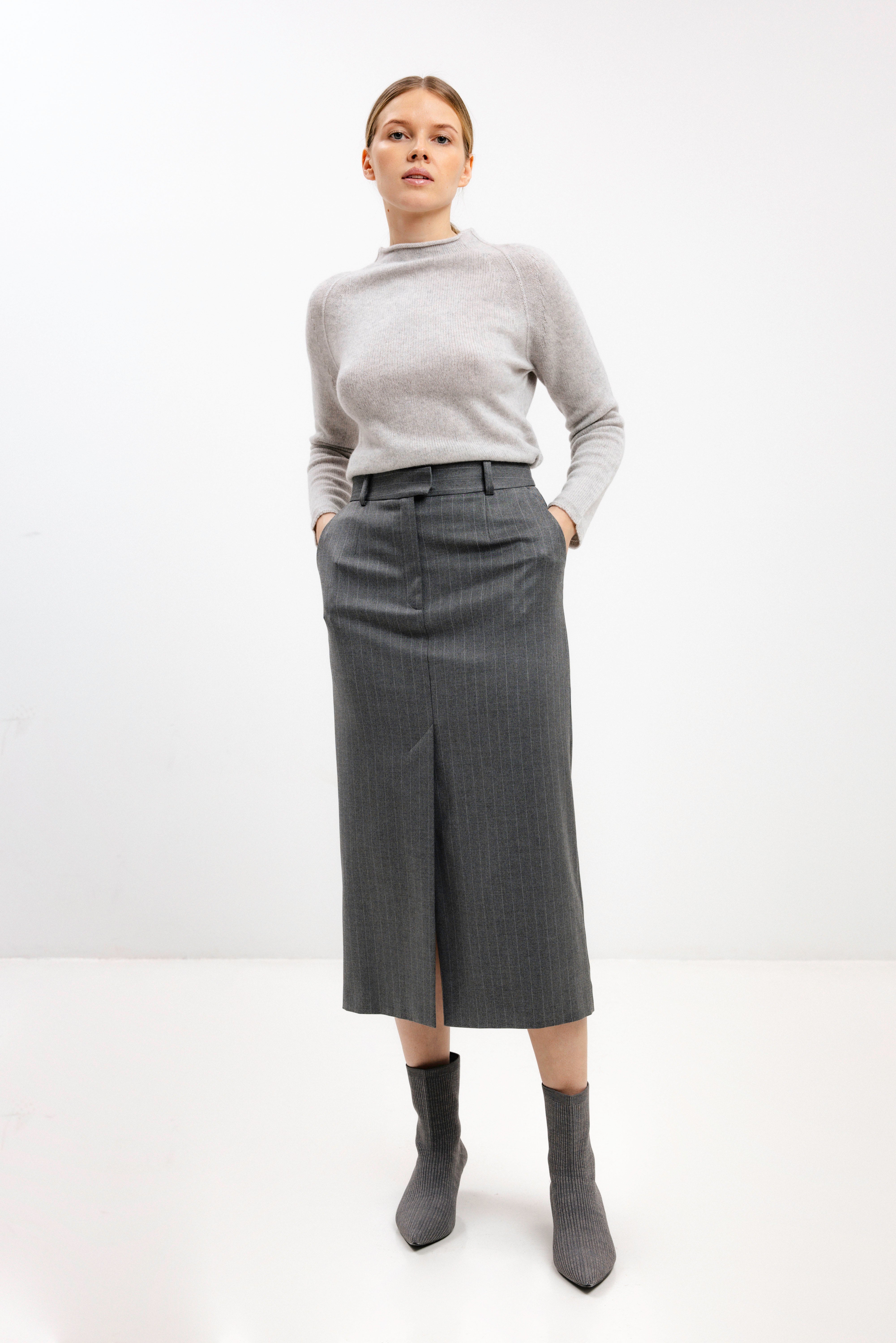 GREY STRIPED STRAIGHT-CUT MIDI SKIRT