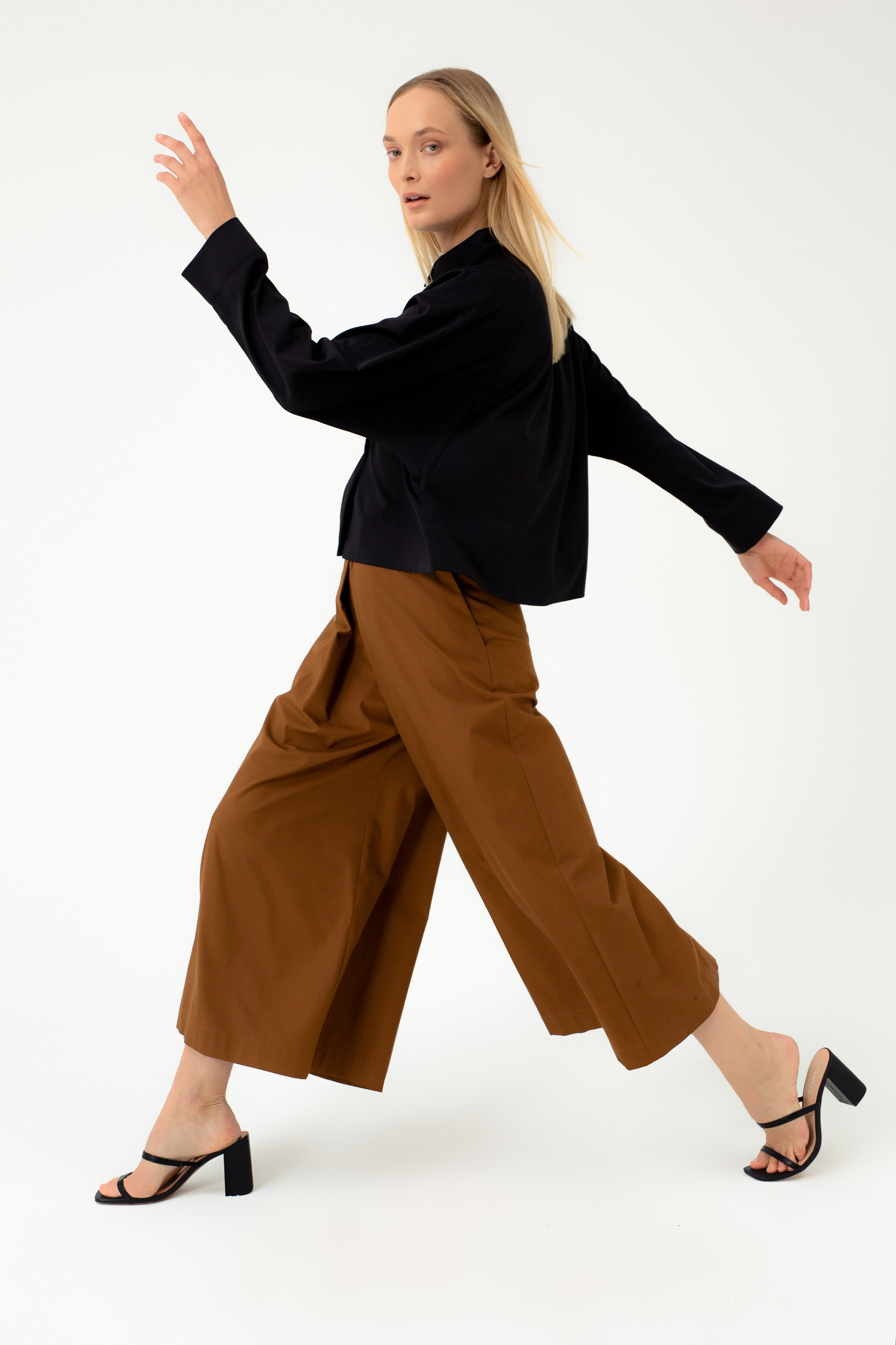 ORGANIC COTTON CULOTTES WITH DEEP PLEAT