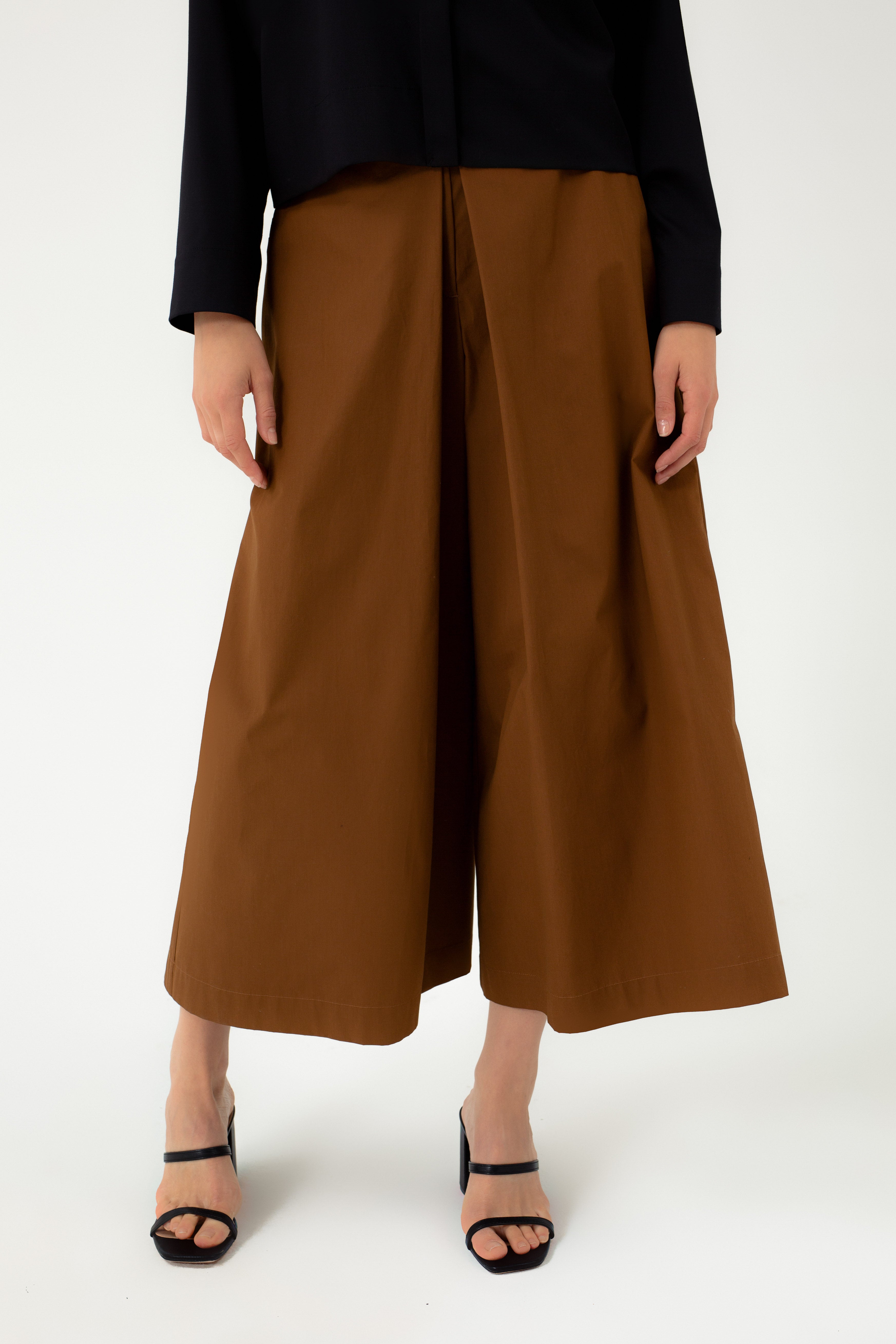 ORGANIC COTTON CULOTTES WITH DEEP PLEAT