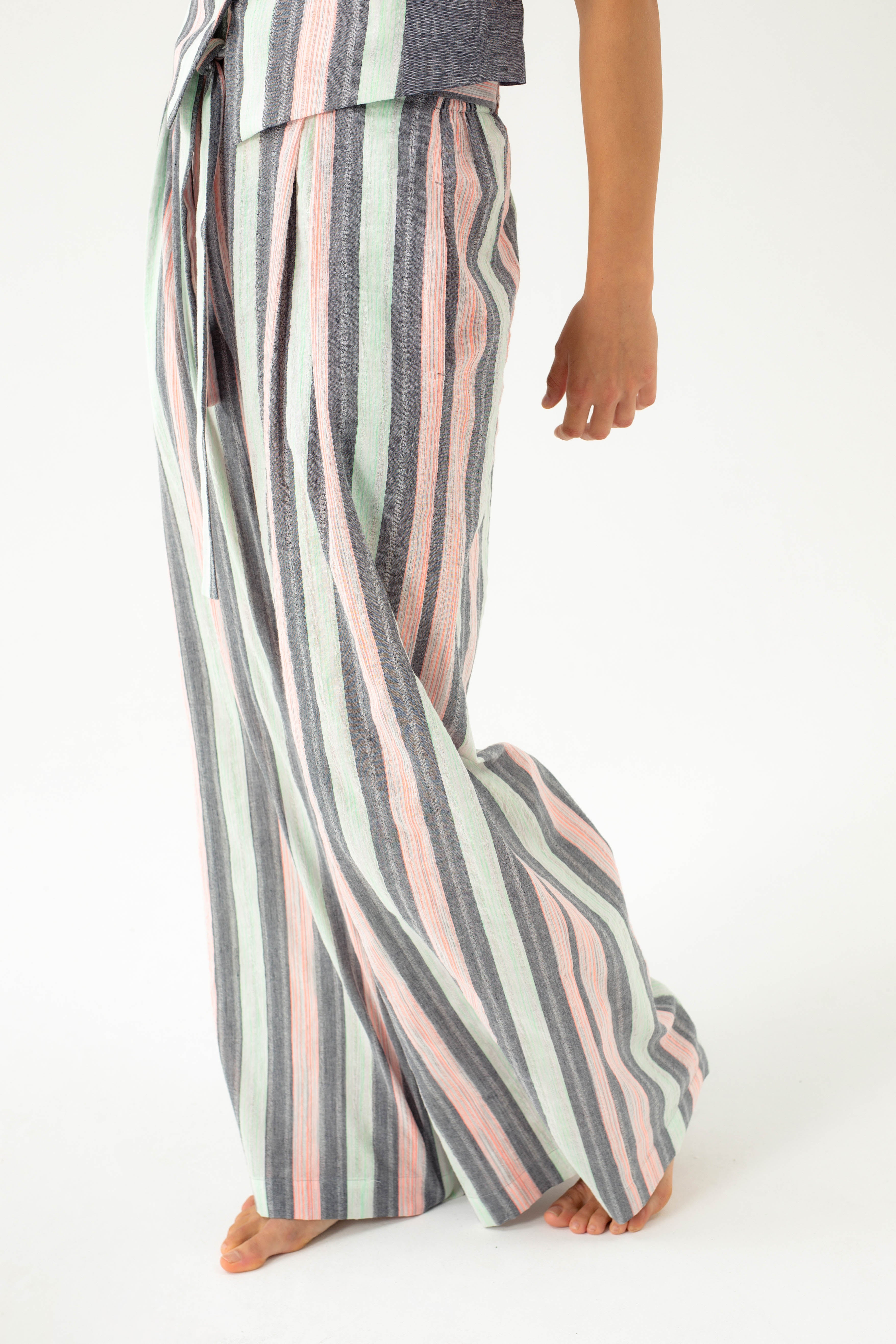 WIDE-LEG STRIPED TROUSERS WITH LINEN
