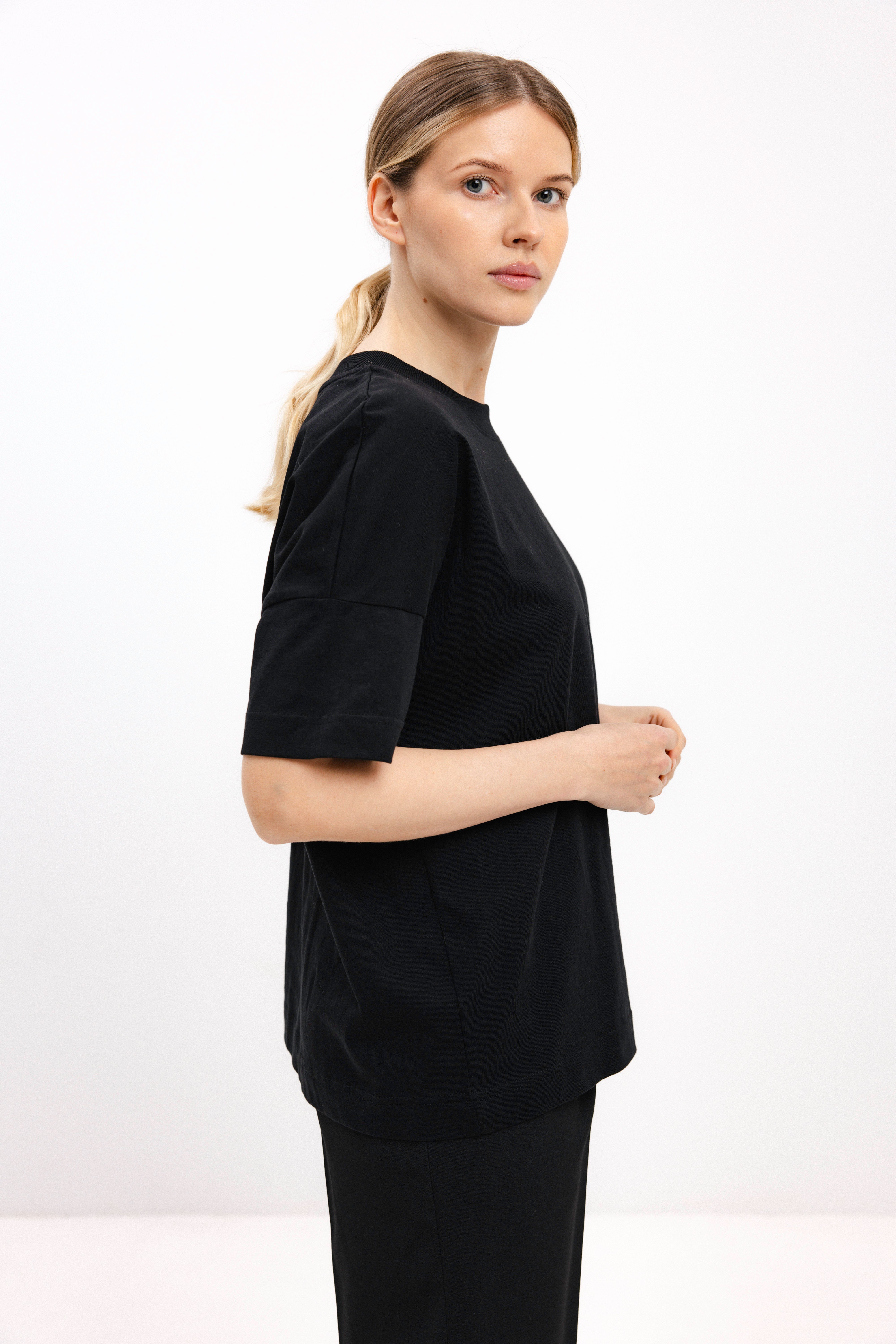 UNISEX JUODI MARŠKINĖLIAI