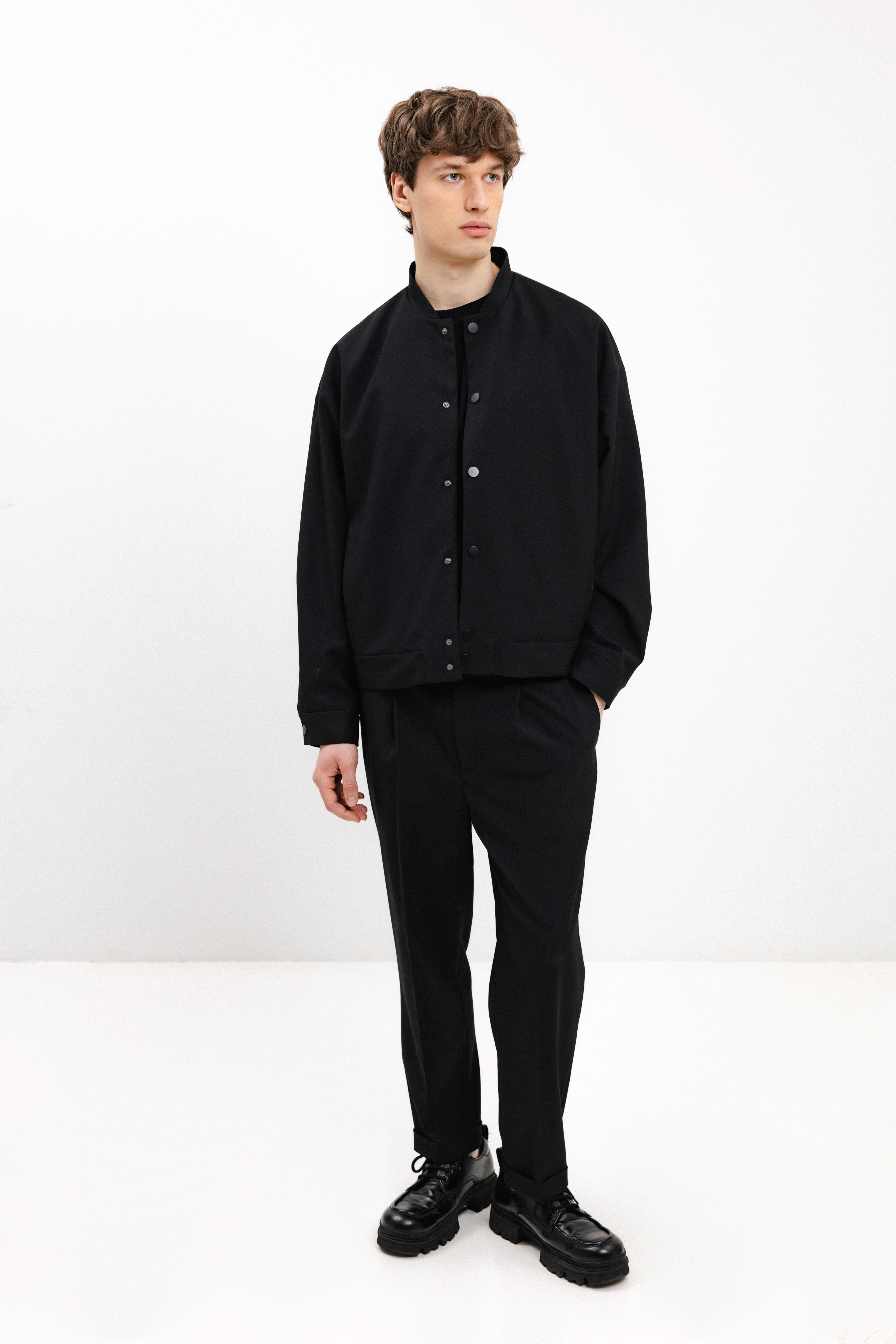 UNISEX JUODAS "BOMBER" TIPO ŠVARKAS