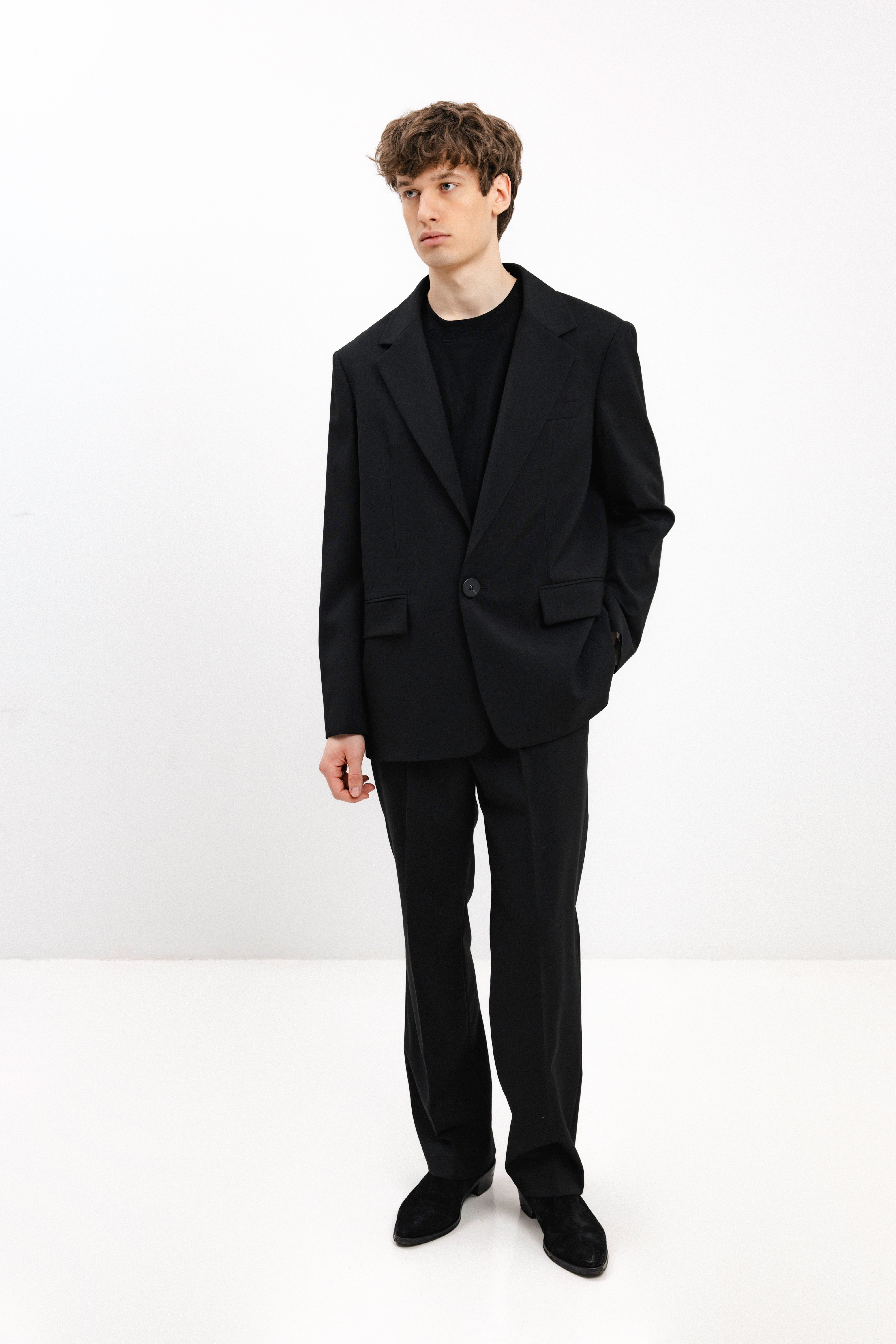 UNISEX JUODAS VIENAEILIS ŠVARKAS