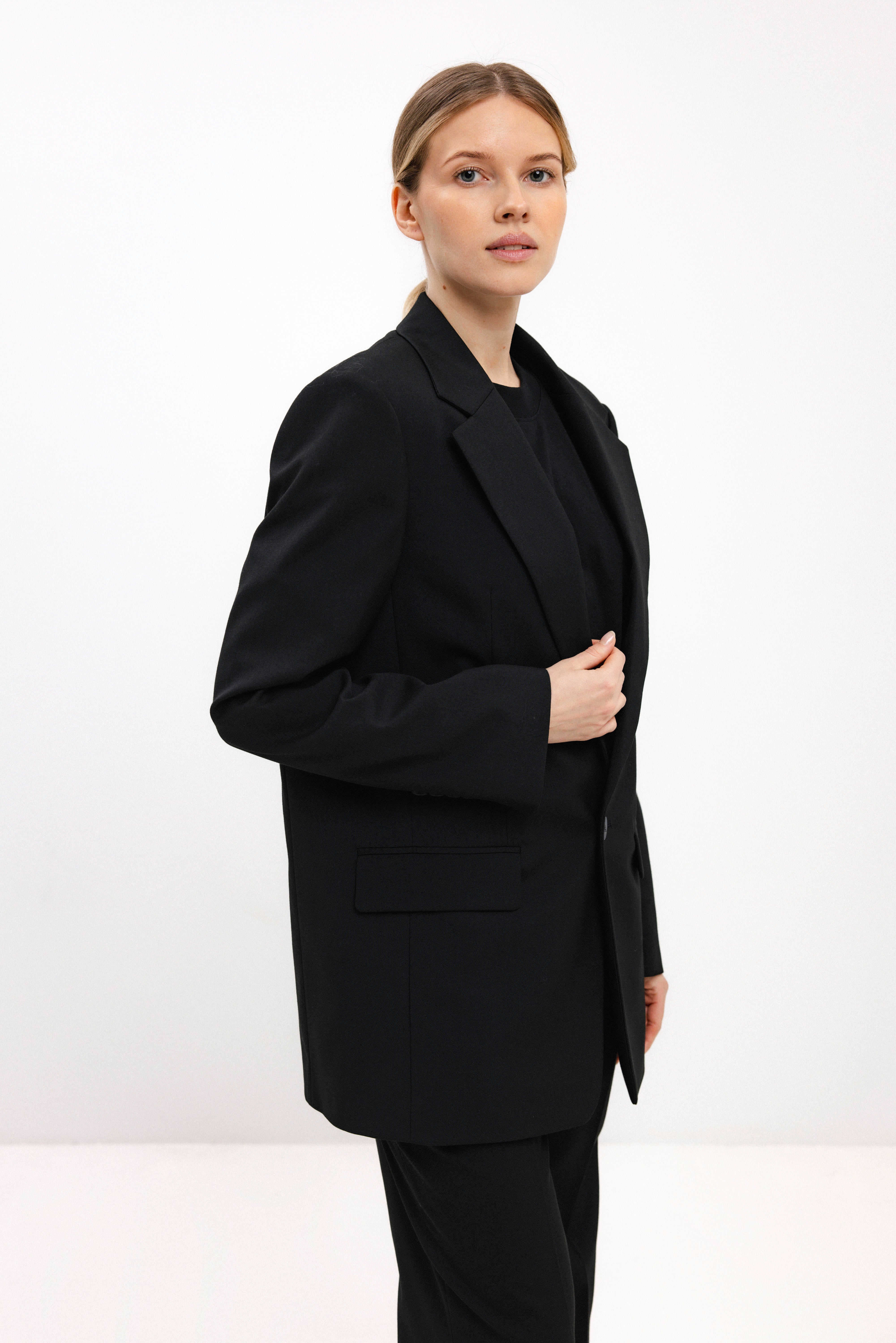 UNISEX JUODAS VIENAEILIS ŠVARKAS