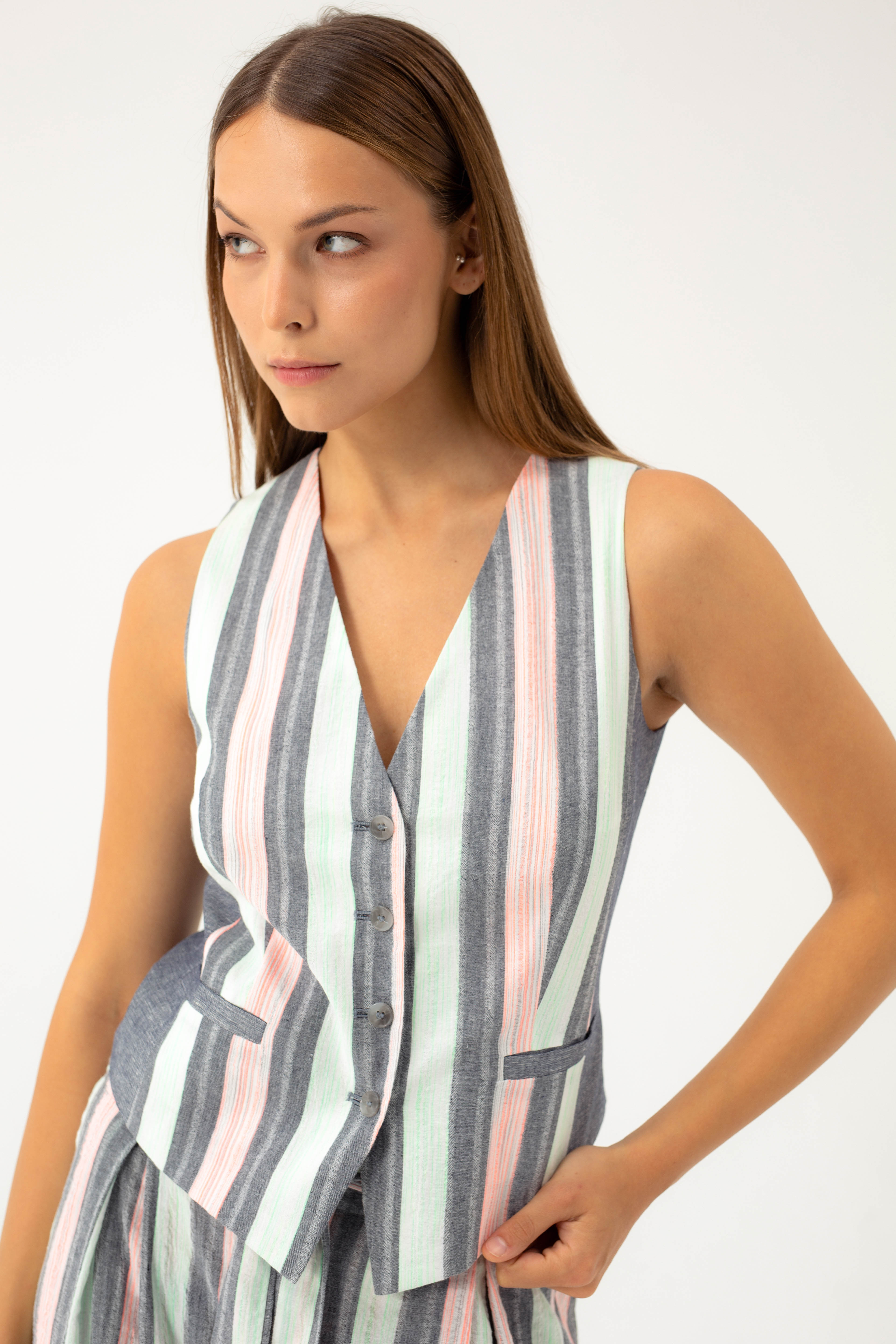 STRIPED SUIT VEST WITH LINEN