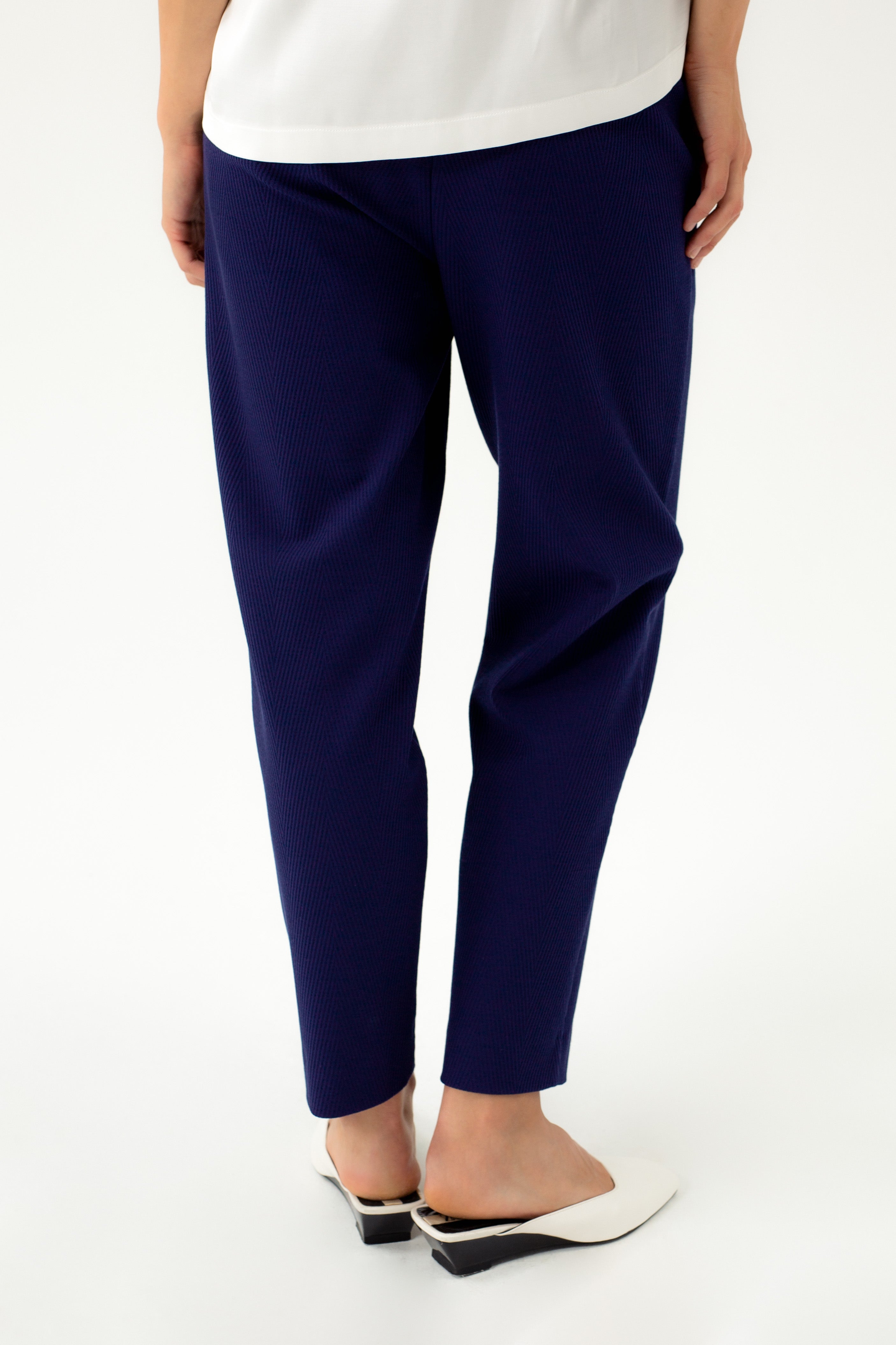 NAVY JOGGER TROUSERS