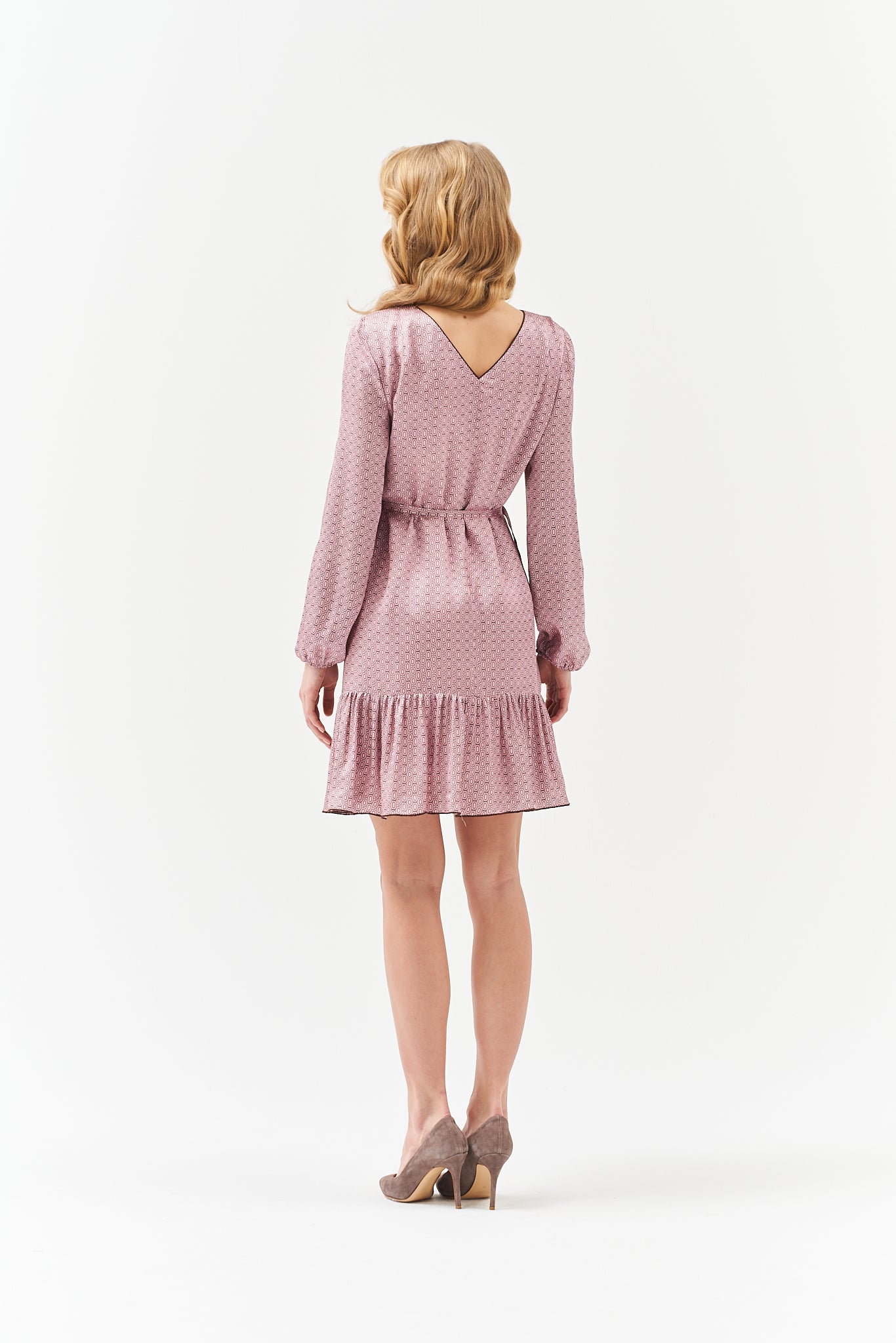LONG SLEEVE BELTED DRESS IN ROSE PINK