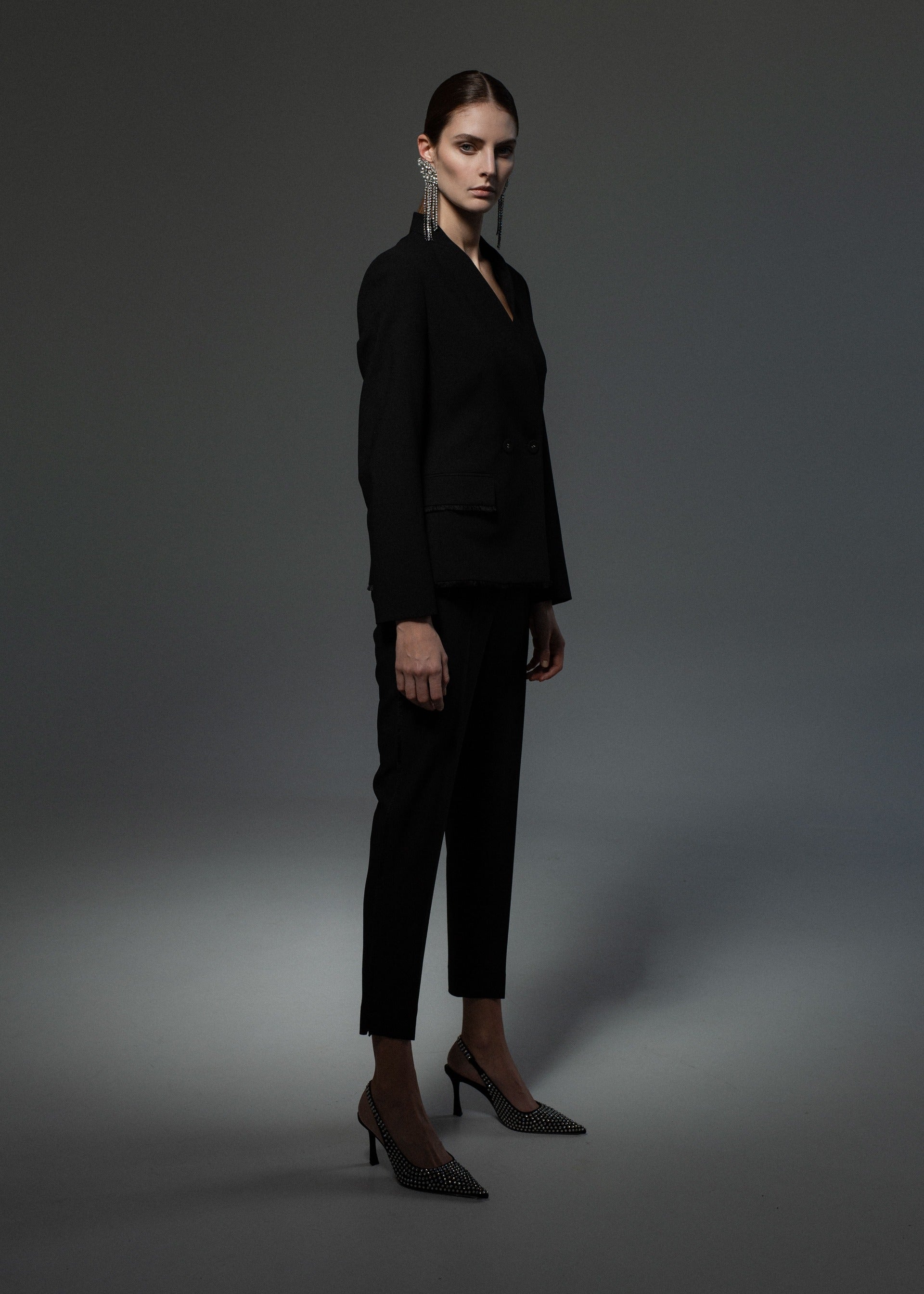 Short fitted wool jacket Black