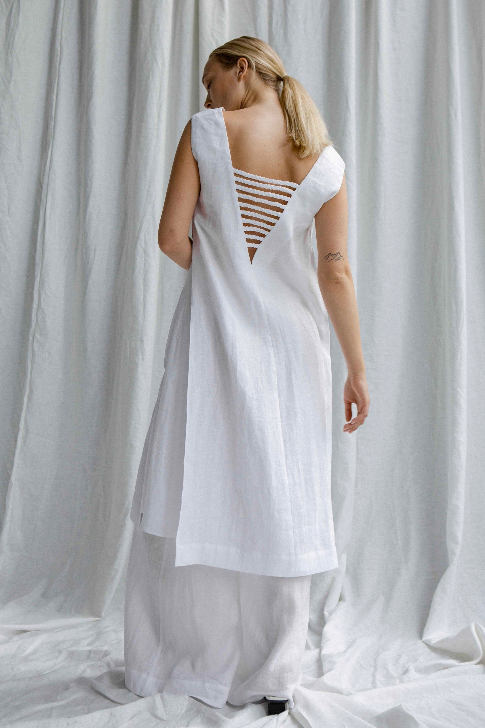 InAvati x Katia Beslik LINEN DRESS-VEST