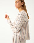 STRIPED BLOUSE WITH PLEAT IN THE BACK