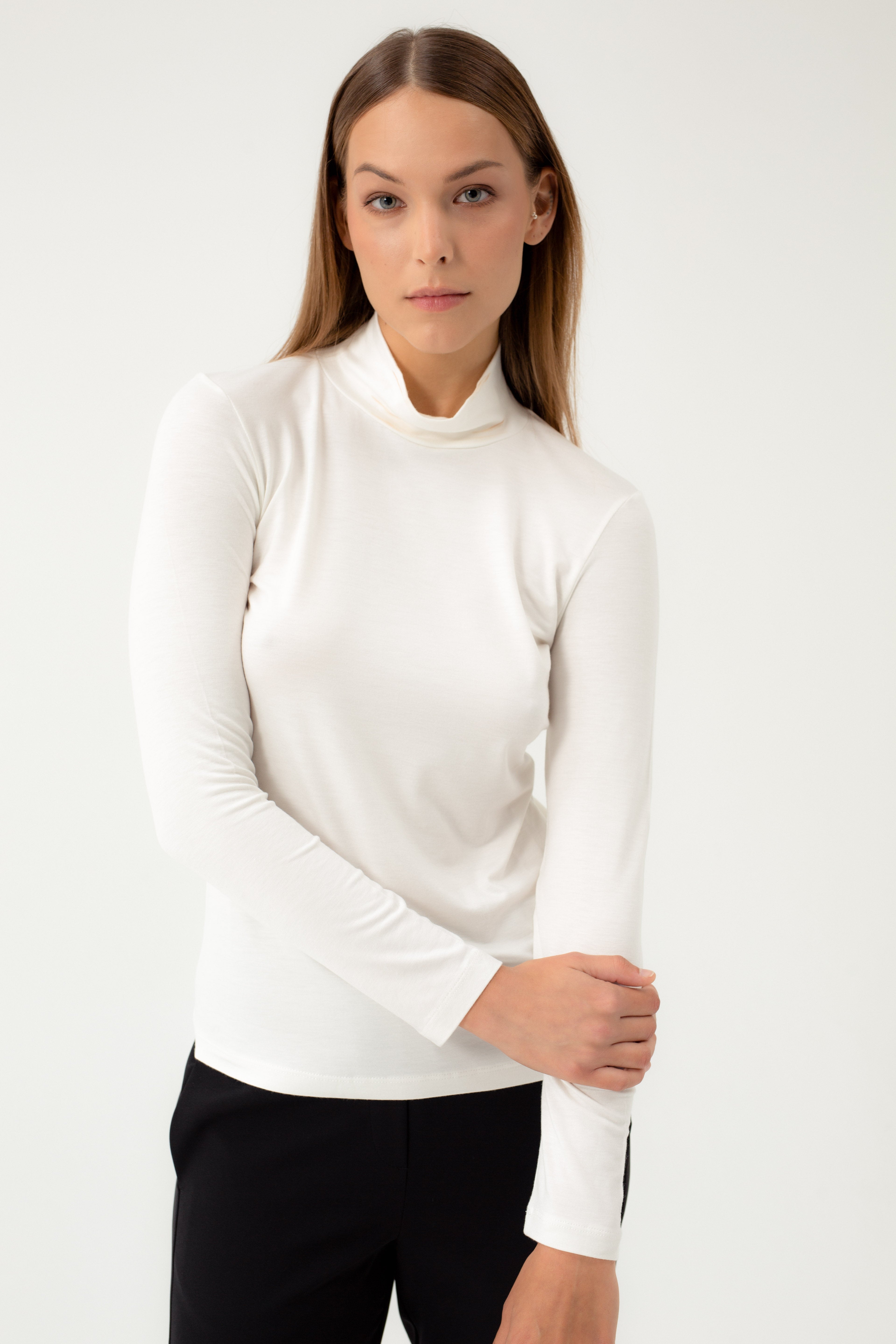 MILK JERSEY BLOUSE WITH HIGH NECK