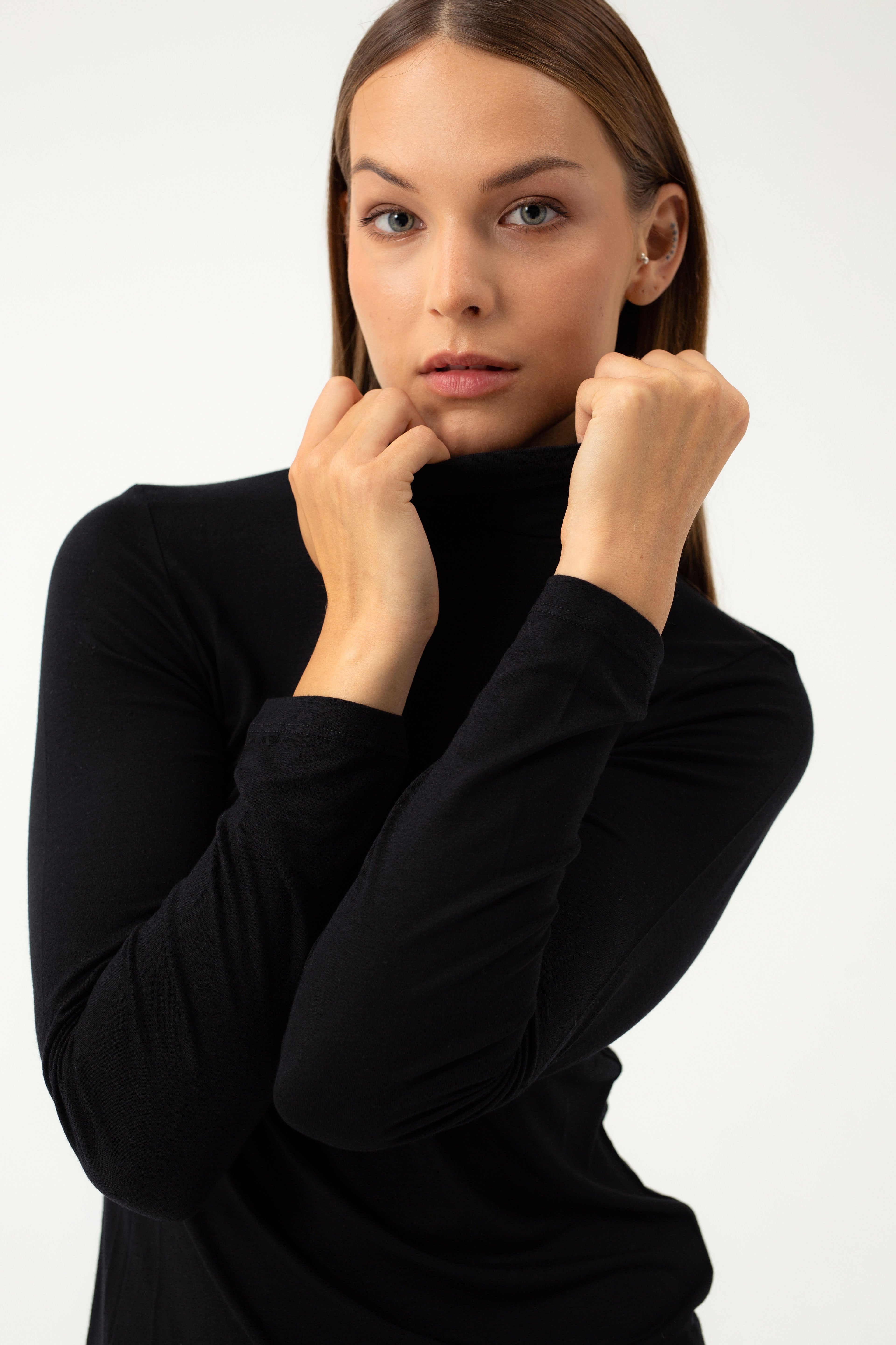BLACK JERSEY BLOUSE WITH HIGH NECK