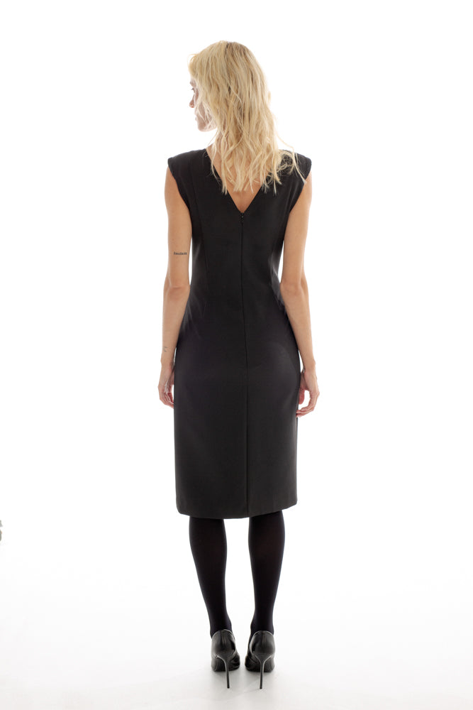 FITTED DRESS WITH CORUGATED FABRIC