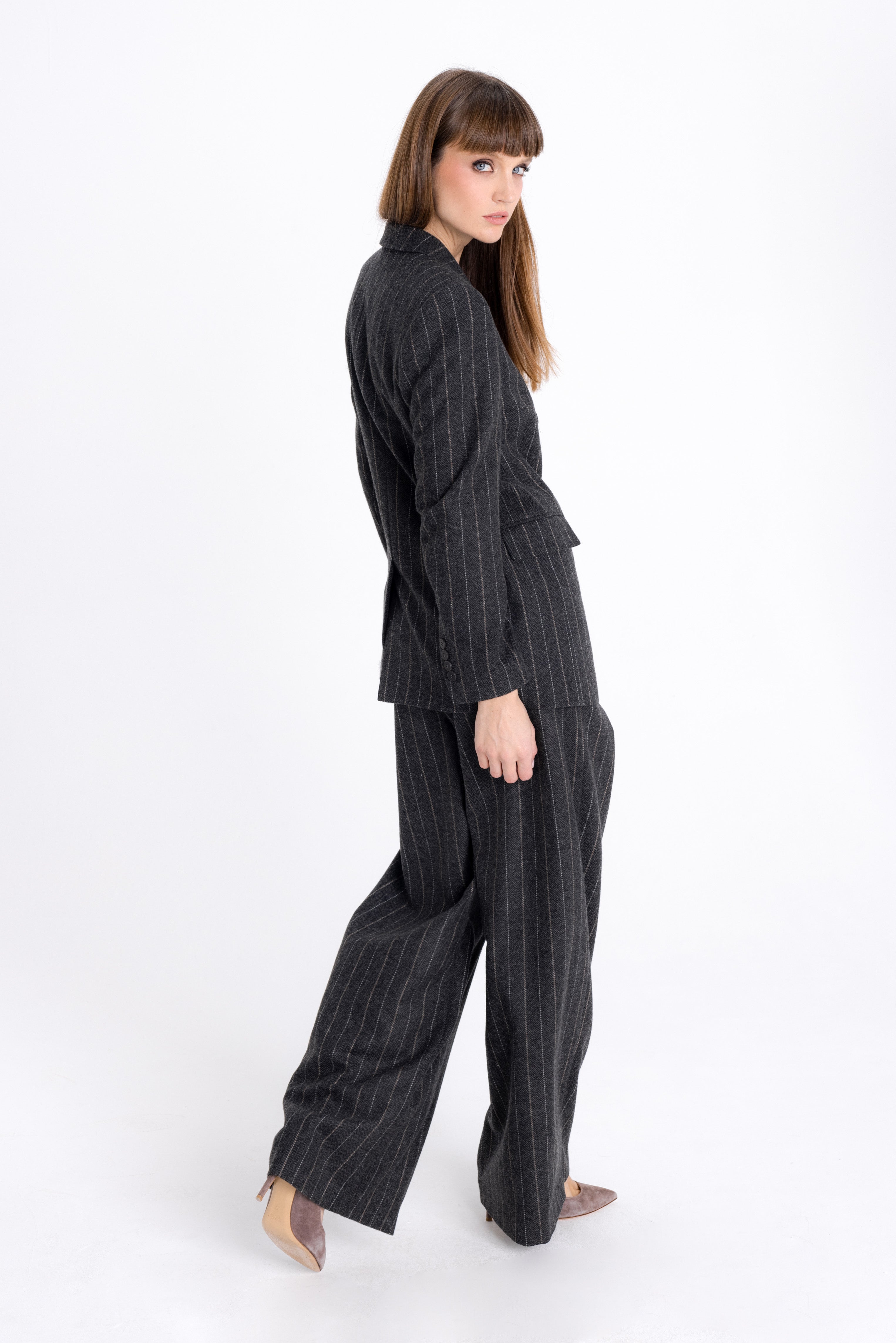 GREY STRIPED DOUBLE-BREASTED JACKET