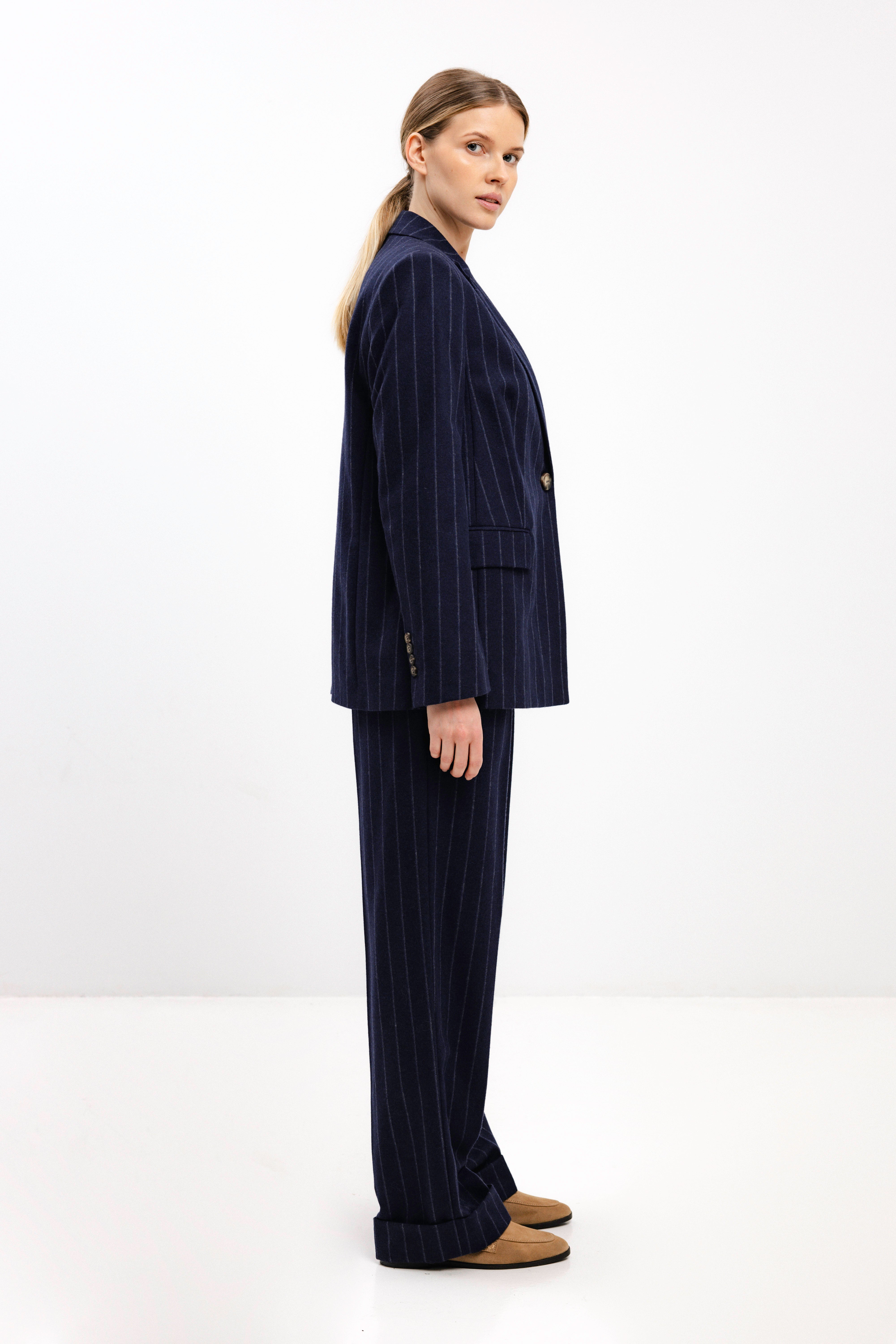 NAVY WOOL PINSTRIPE BLAZER