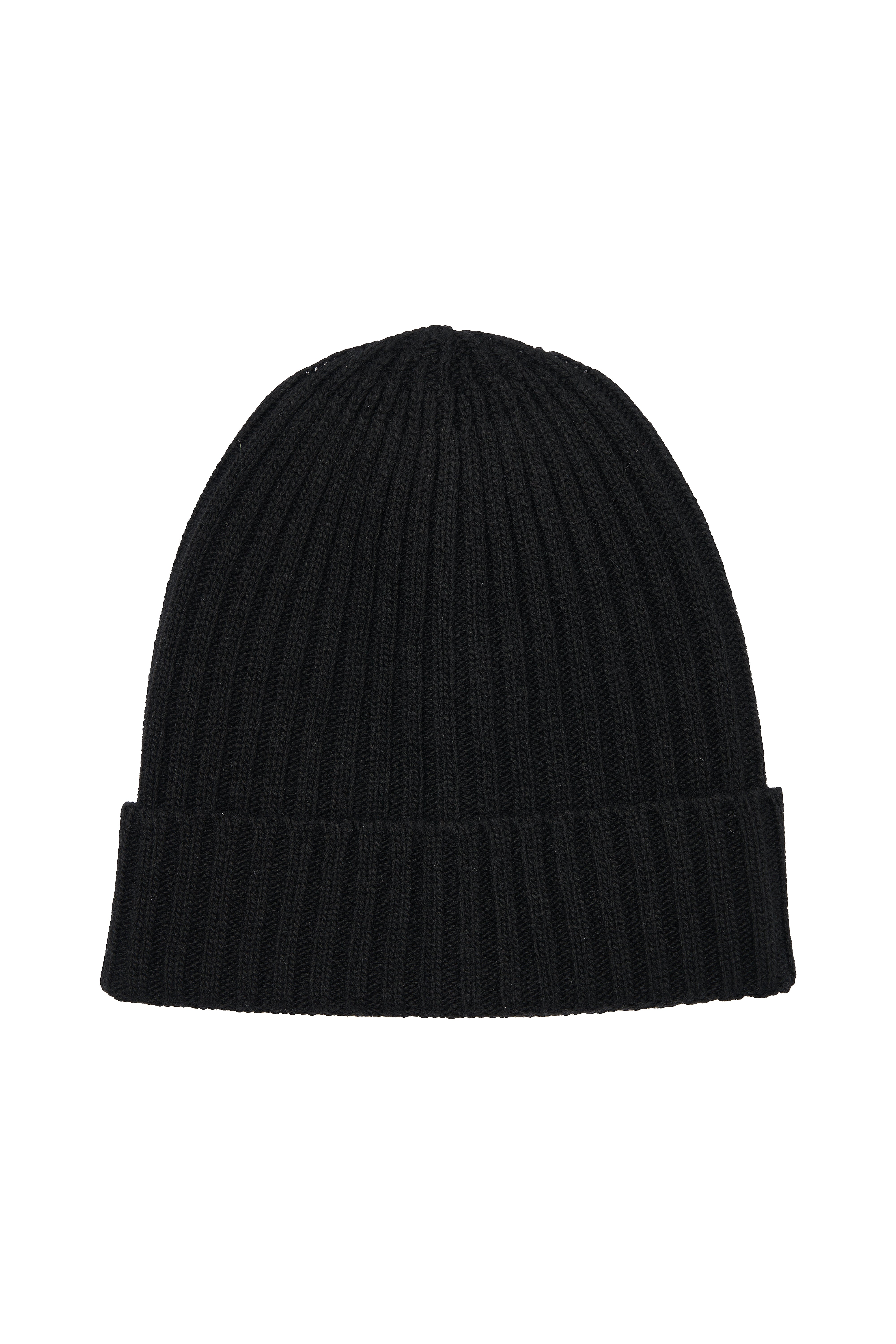 KNITTED BLACK CAP WITH CASHMERE
