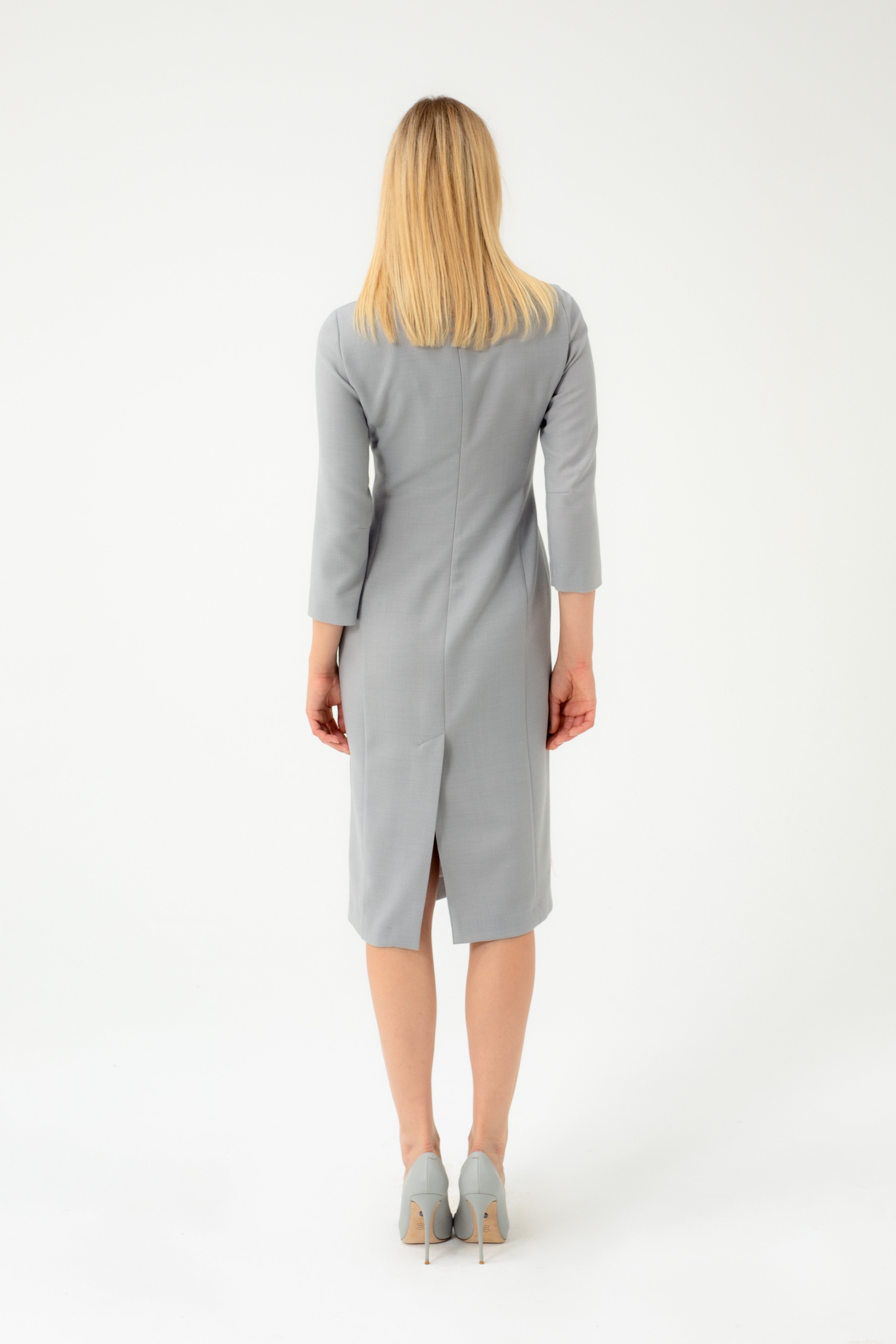 FITTED MIDI LENGTH GREY DRESS