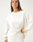 OVERSIZED WHITE BLOUSE WITH GOLDEN DETAILS