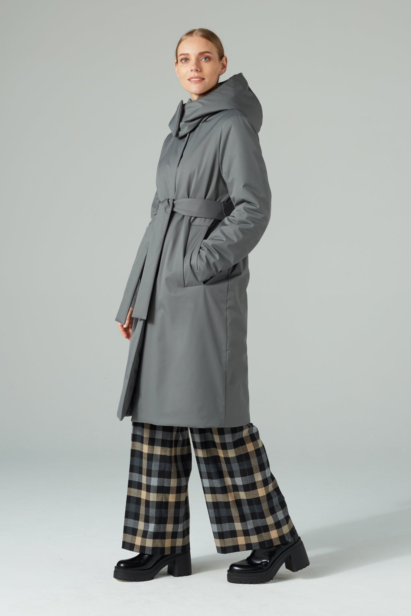 BELTED LONGLINE PADDED COAT WITH A HOOD ANTRACITE