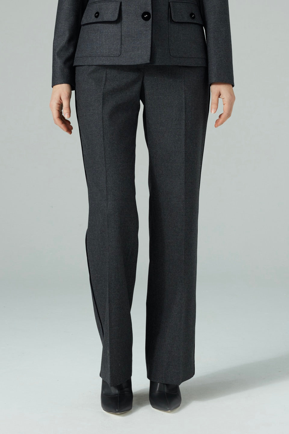 Slightly flared long wool trousers