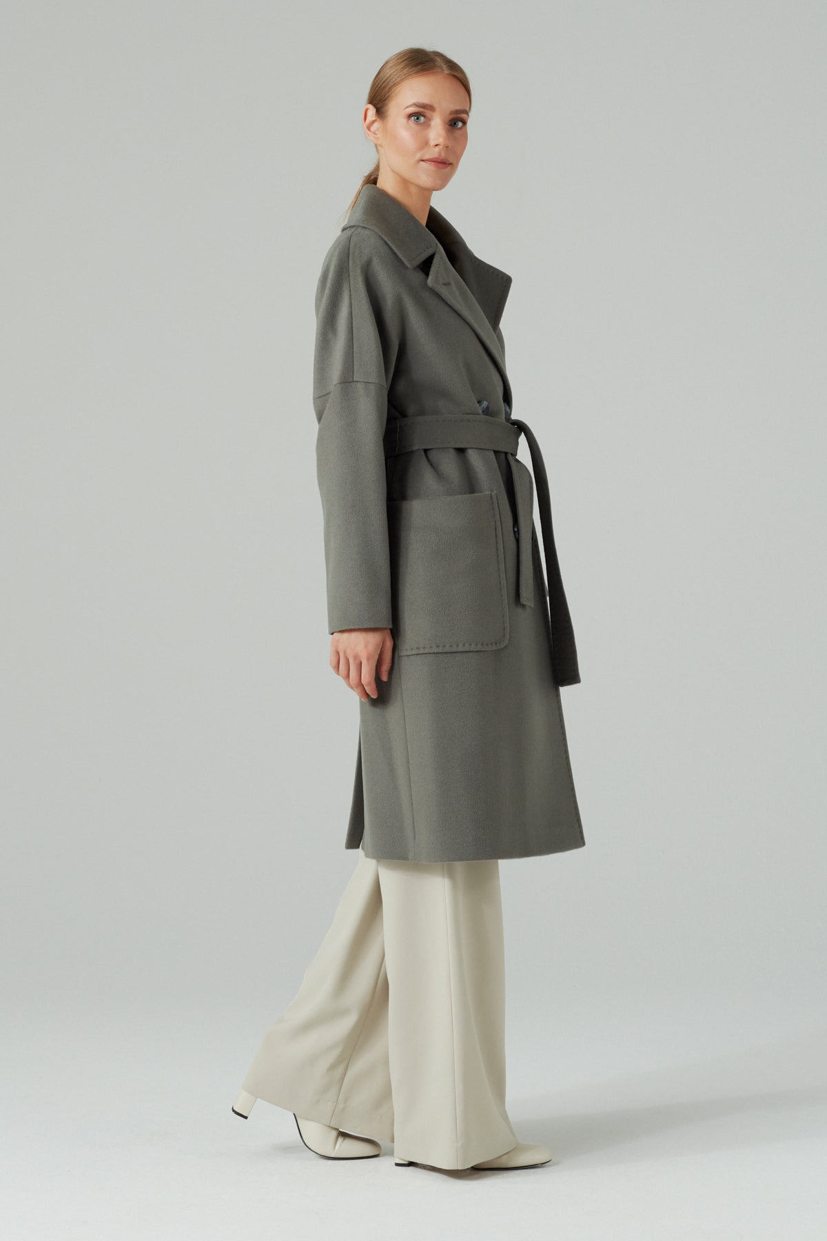 WOOL PATCHED POCKETS COAT IN JADE